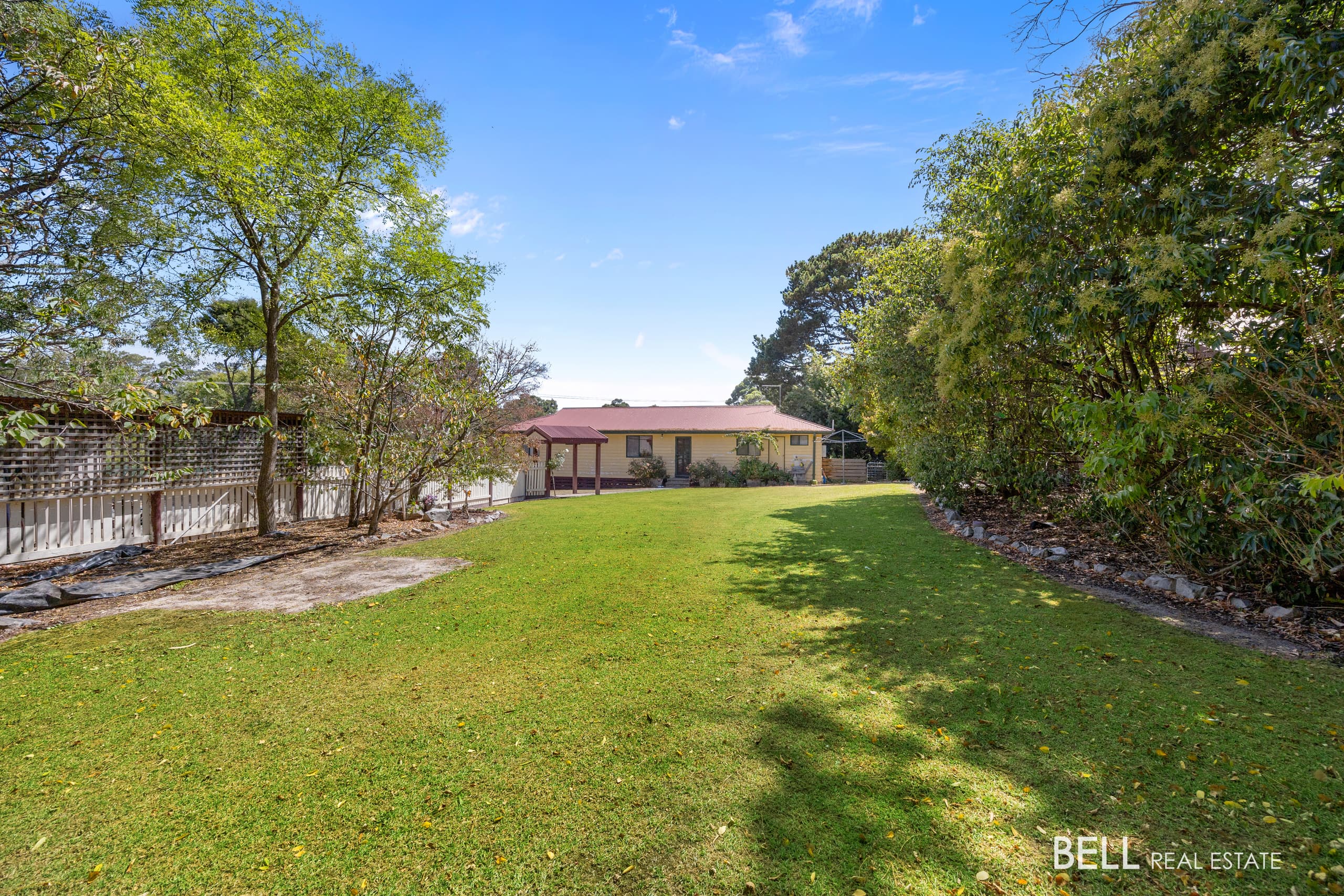 1A Carter Street, LAUNCHING PLACE, Launching Place - Image 1