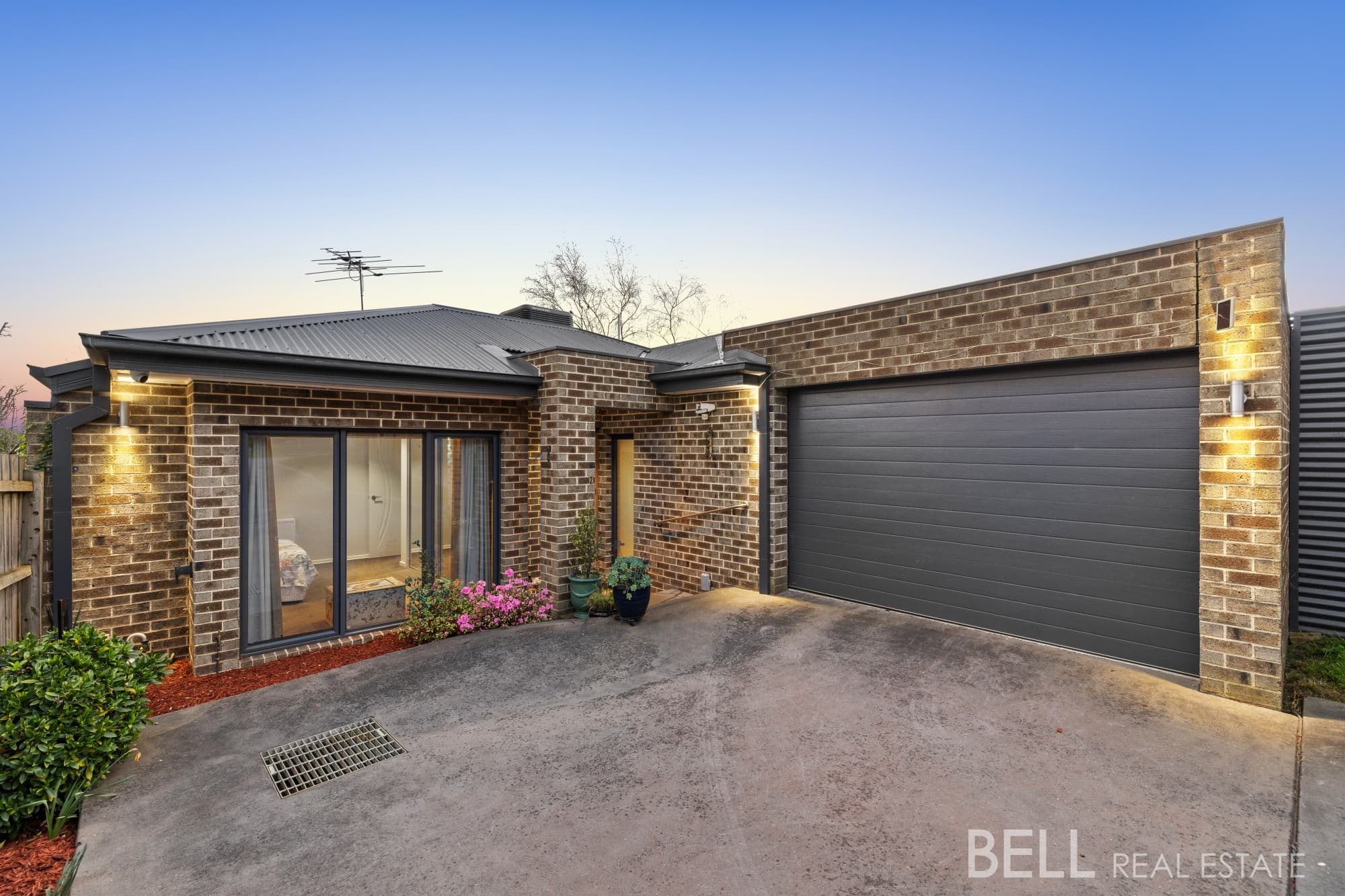 6A Kilborn Court, KILSYTH, Kilsyth - Image 1