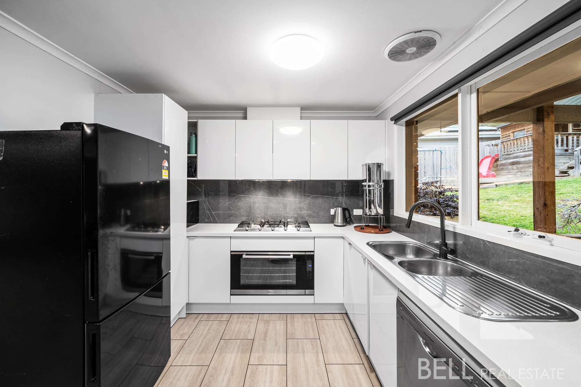 490 Maroondah Highway, LILYDALE, Lilydale - Thumbnail 5