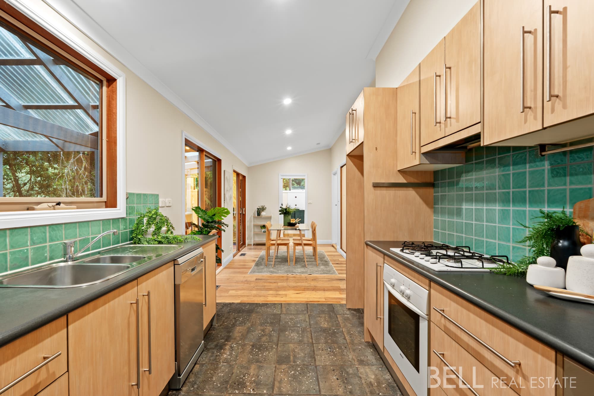 20 The Avenue, UPWEY, Upwey - Thumbnail 7