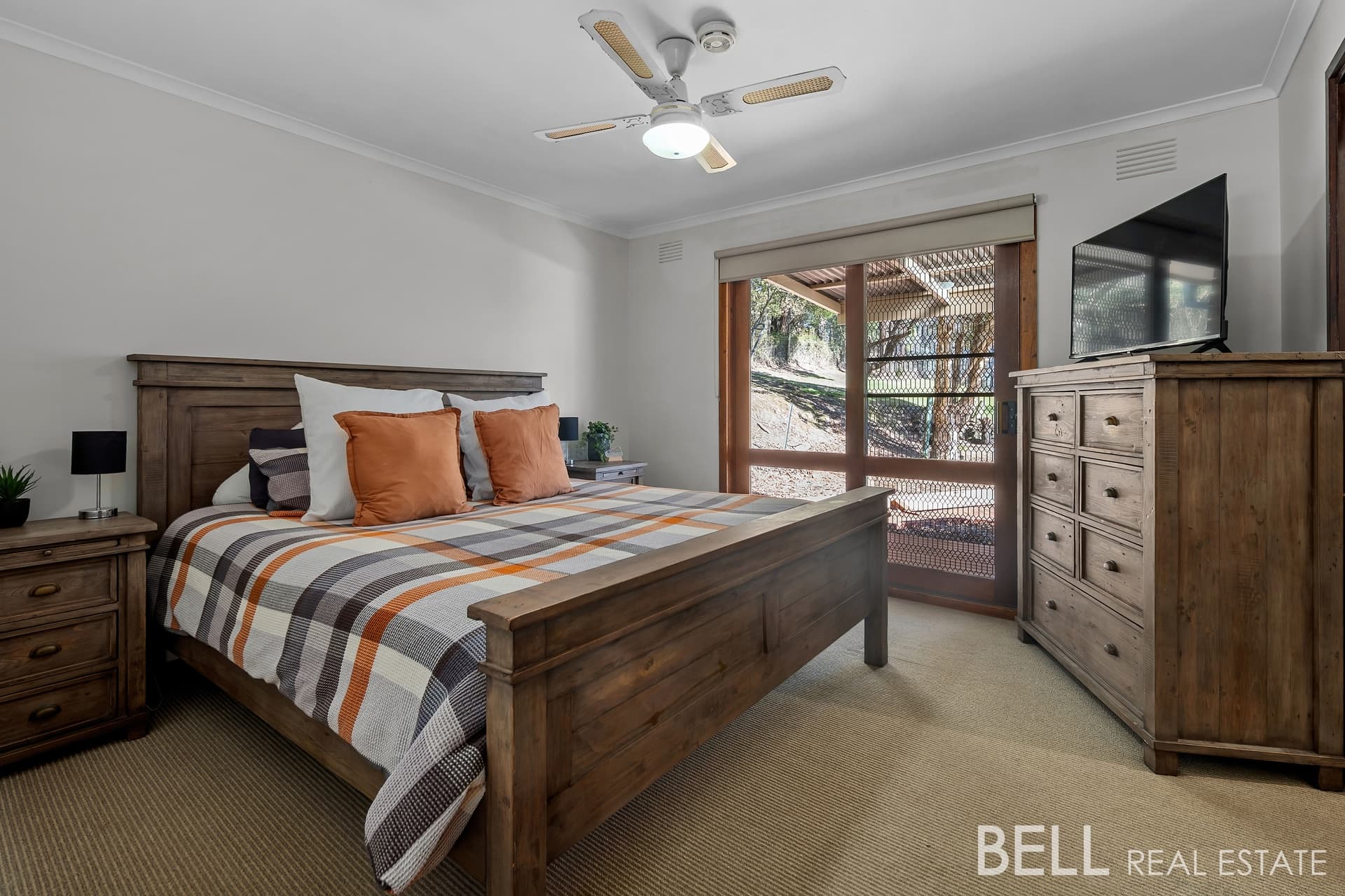 51 Devon Avenue, COCKATOO, Cockatoo - Thumbnail 8
