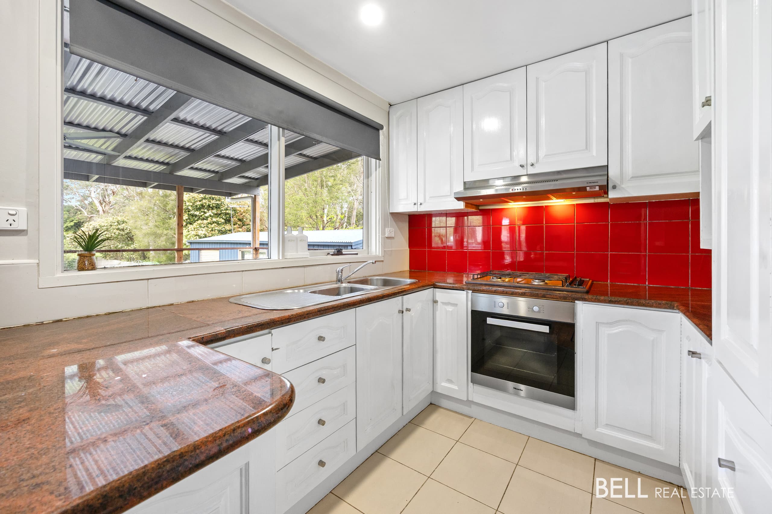 9 Cairncroft Avenue, LAUNCHING PLACE, Launching Place - Thumbnail 7