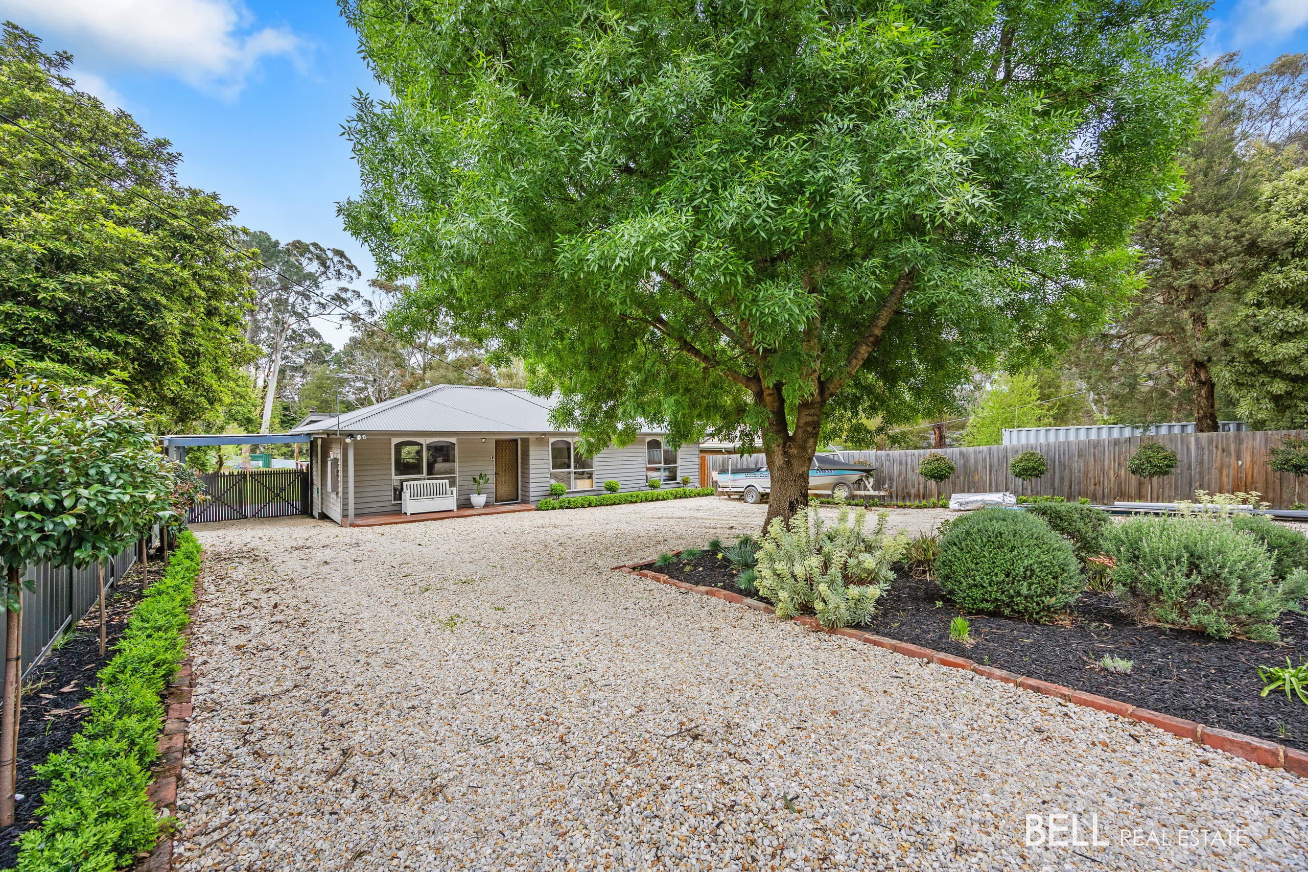 9 Cairncroft Avenue, LAUNCHING PLACE, Launching Place - Thumbnail 2