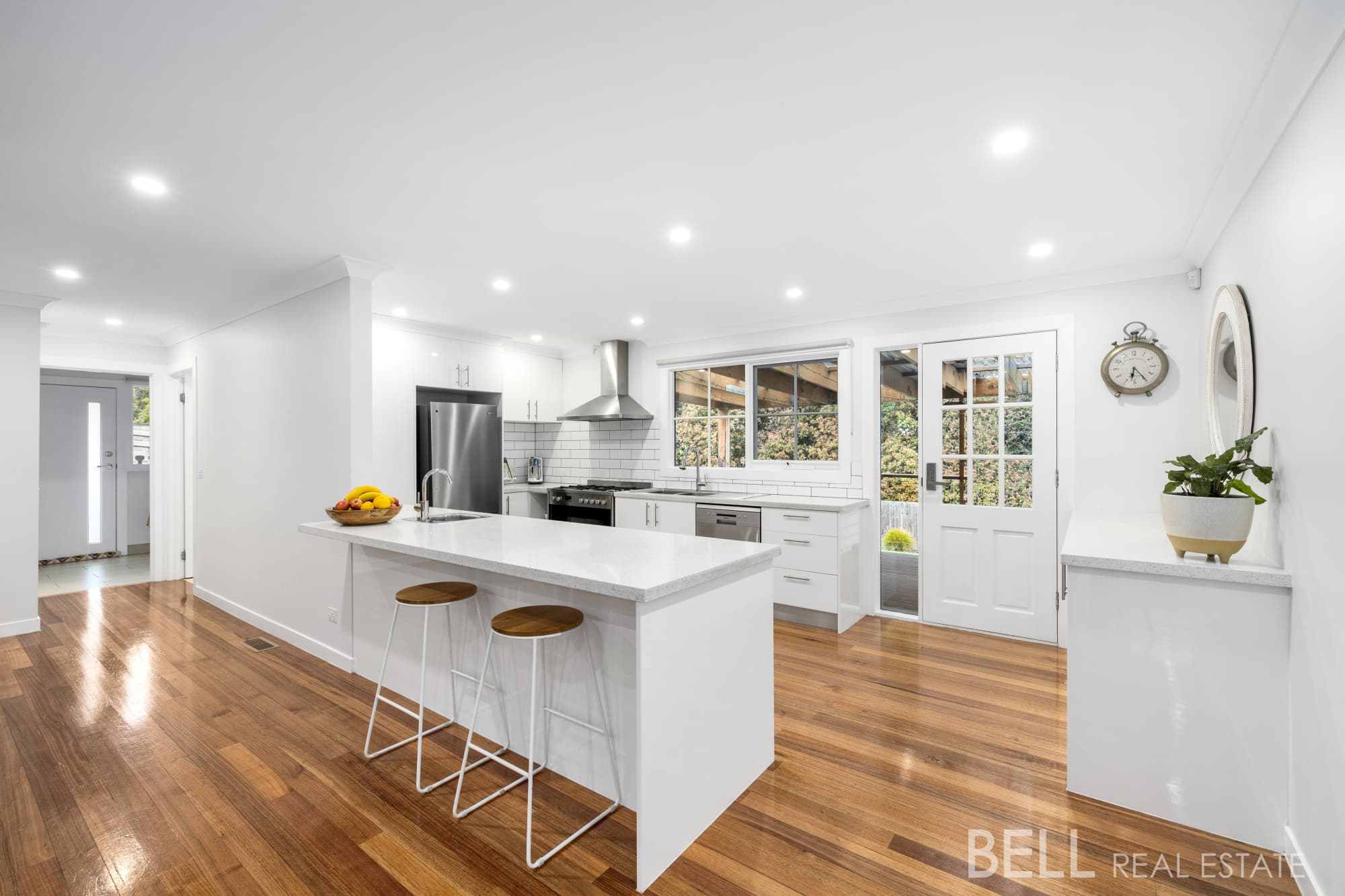 70 Bailey Road, MOUNT EVELYN, Mount Evelyn - Thumbnail 3