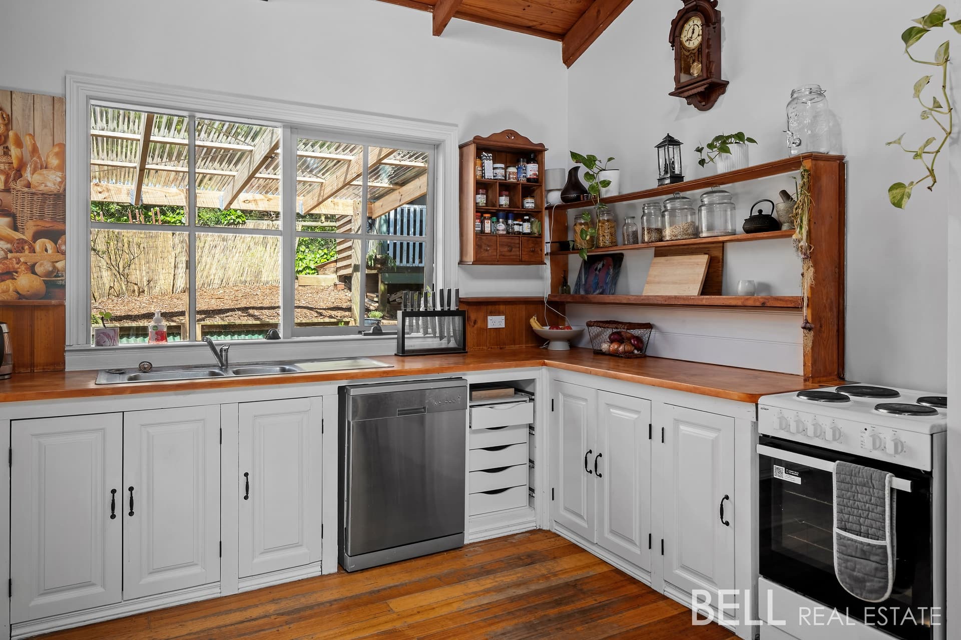 28 Steane Street, COCKATOO, Cockatoo - Thumbnail 3