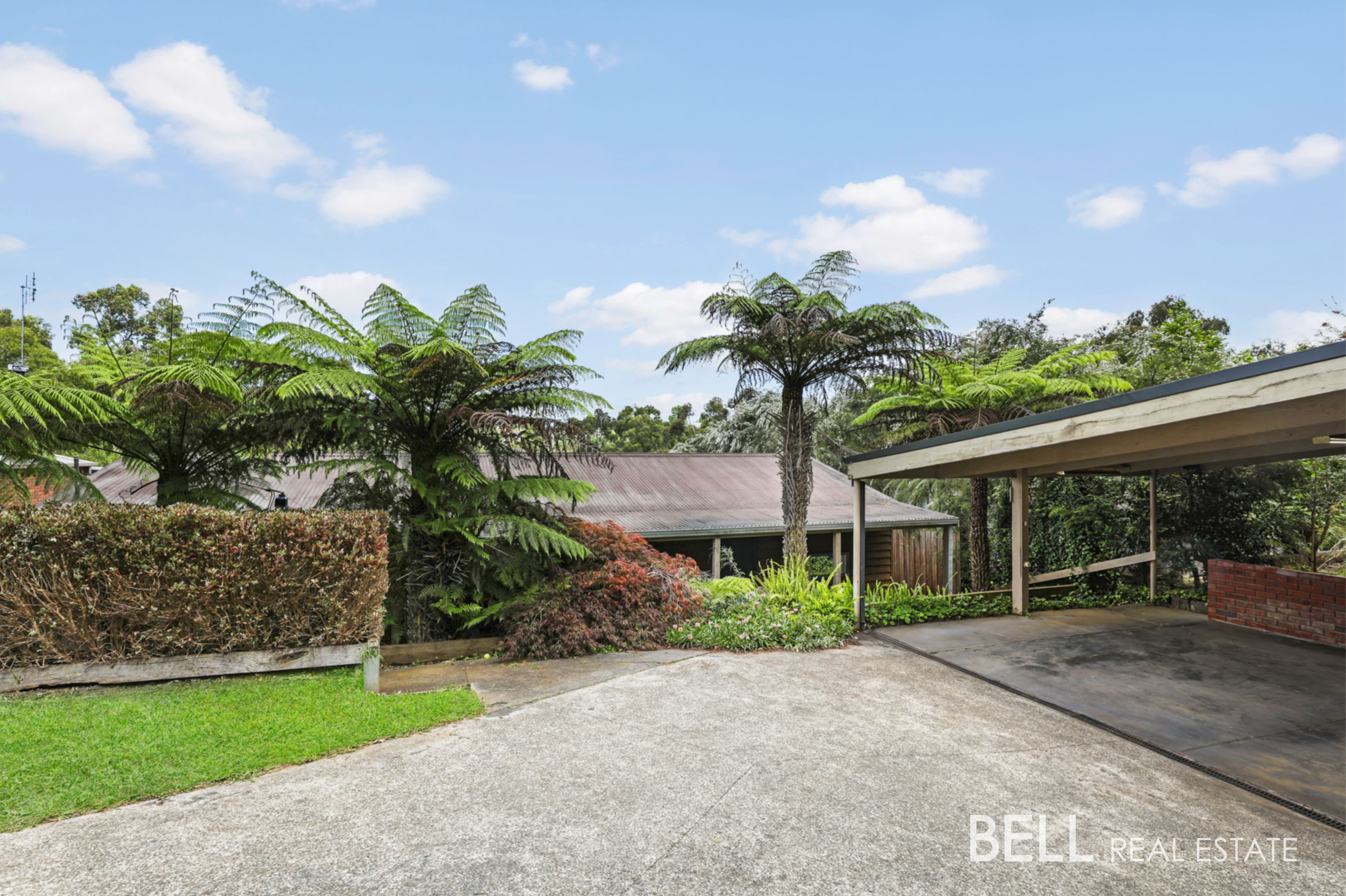 18 Douglas Crescent, MONBULK, Monbulk - Thumbnail 3