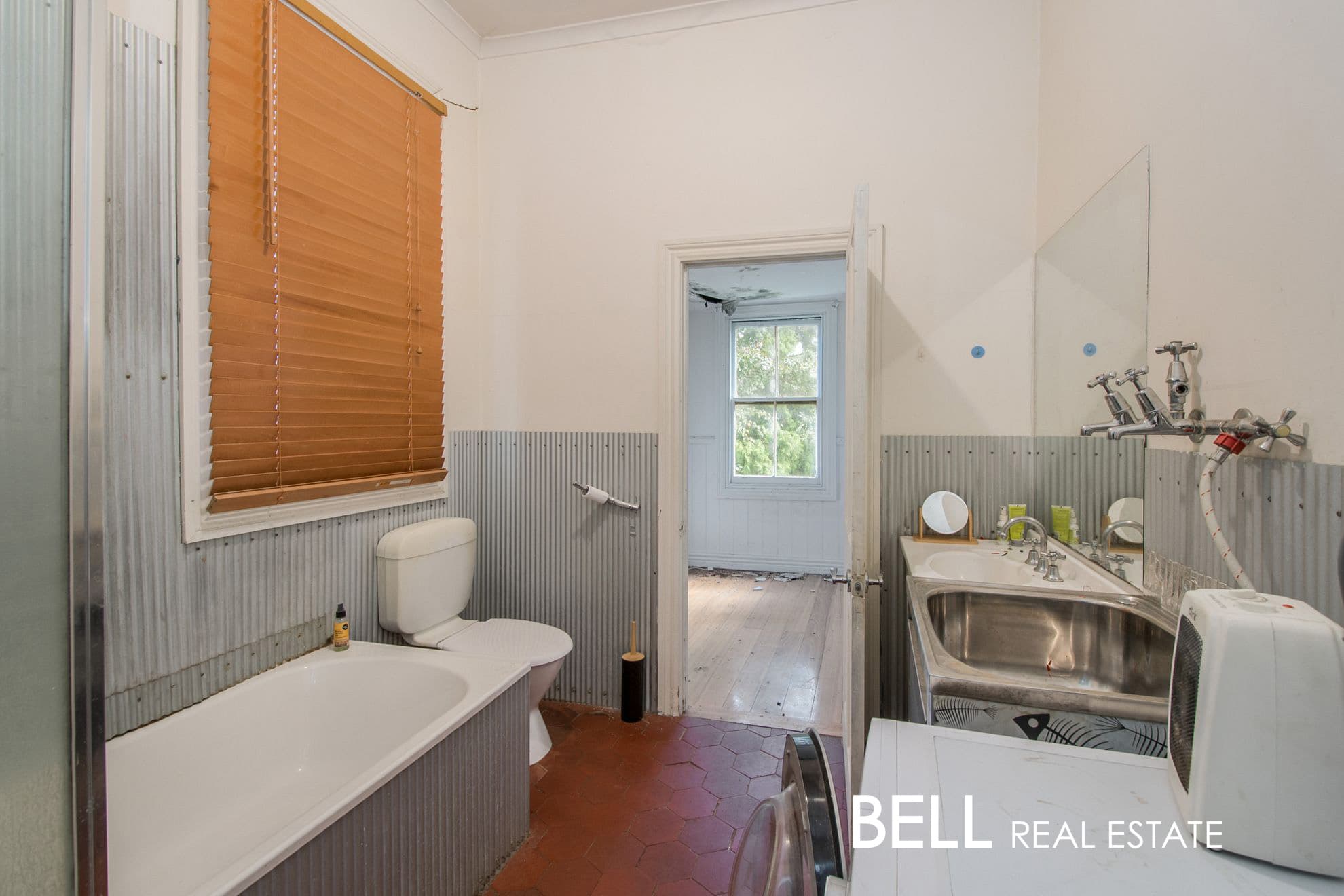 37 Range Road, OLINDA, Olinda - Thumbnail 4