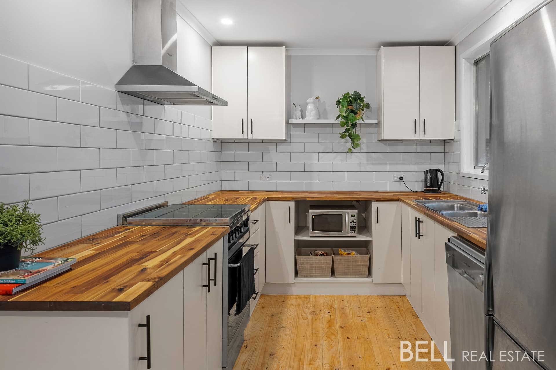 39 Bellbird Crescent, EMERALD, Emerald - Thumbnail 2