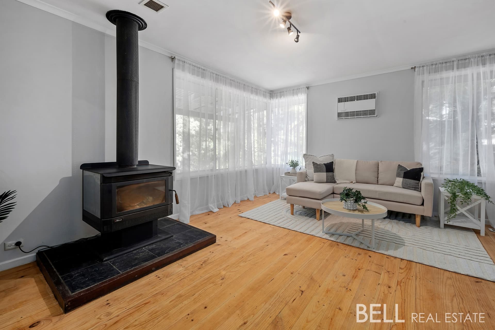 39 Bellbird Crescent, EMERALD, Emerald - Thumbnail 4