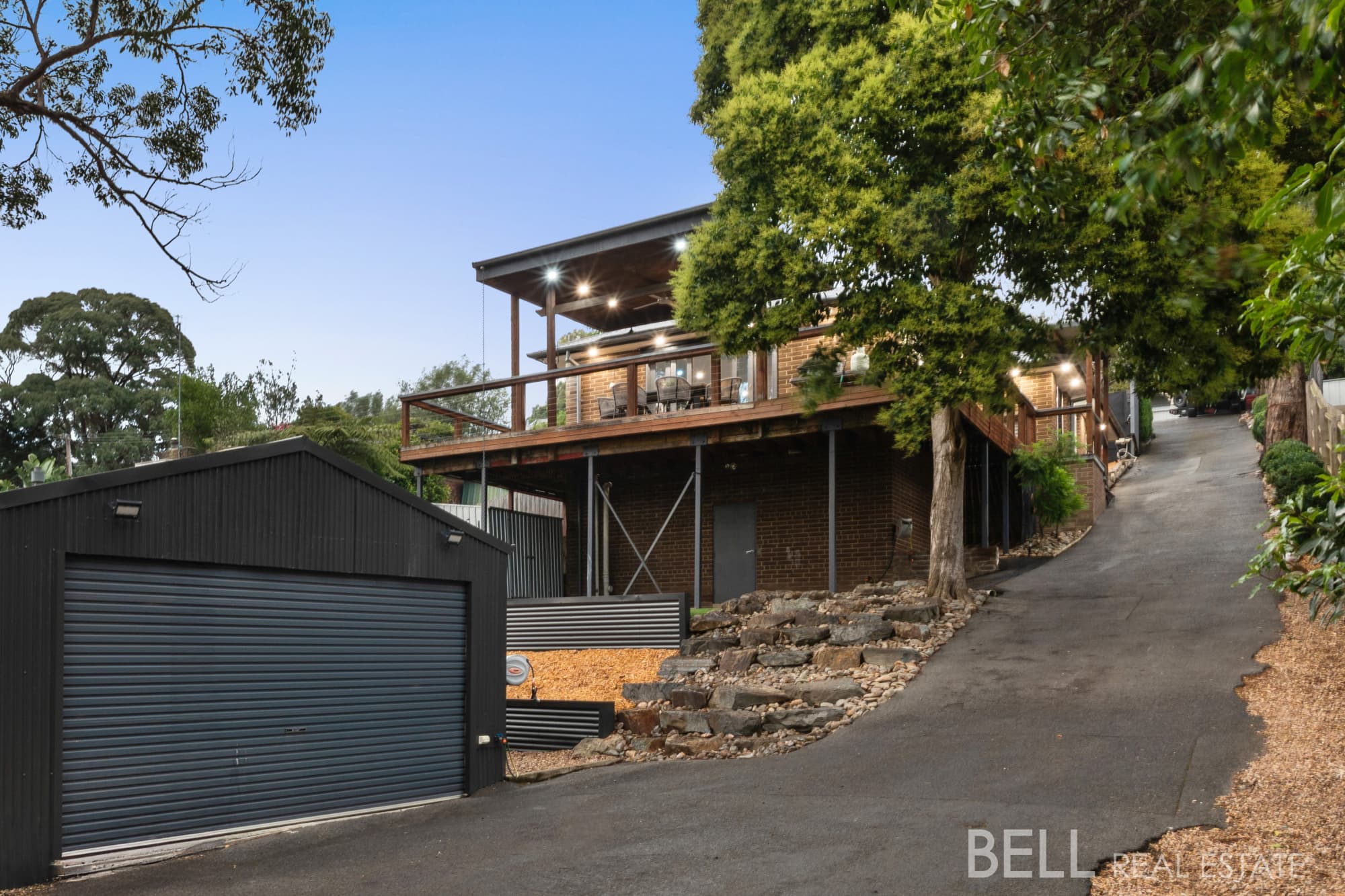 28 Russell Street, MOUNT EVELYN, Mount Evelyn - Image 1