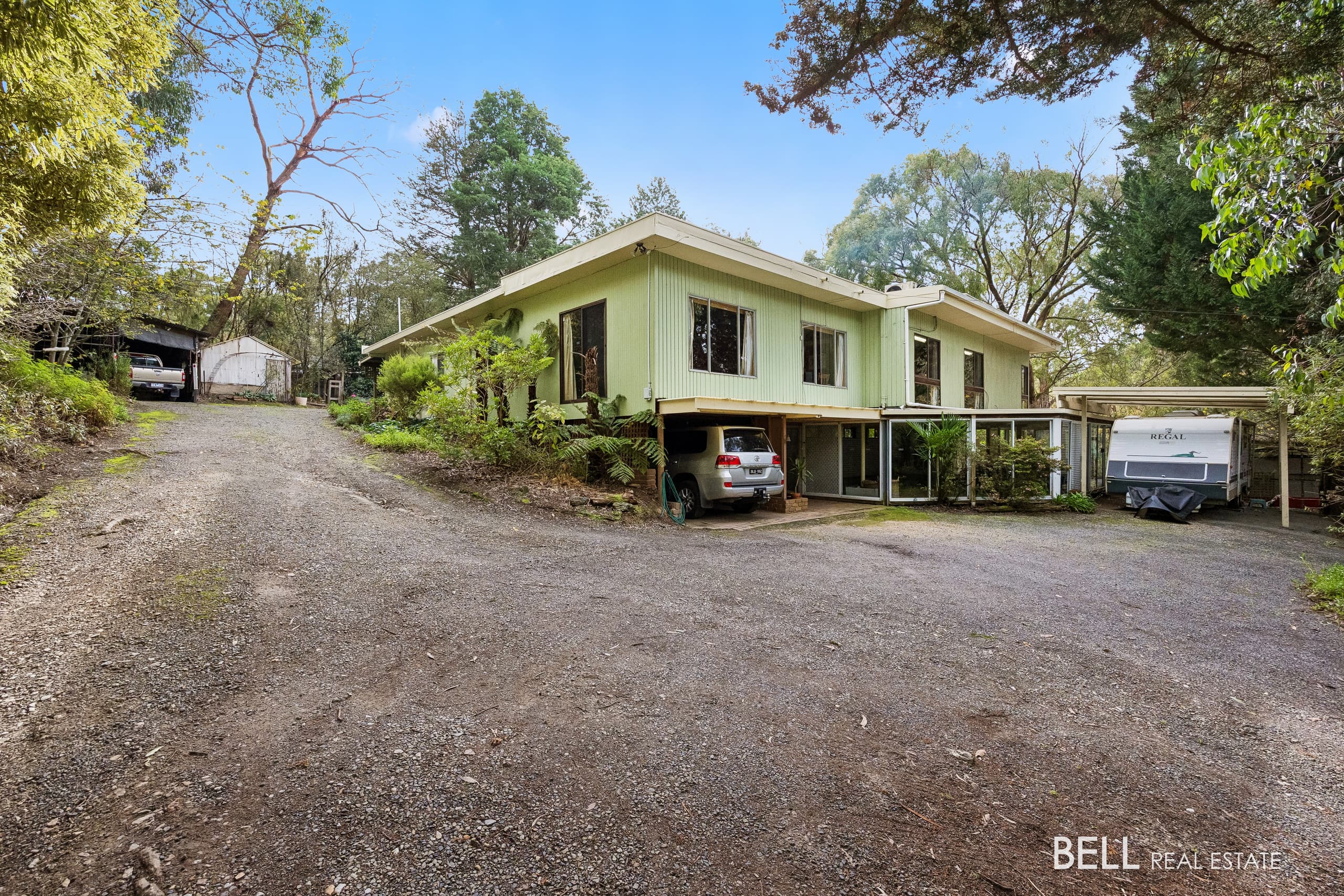 1955 Warburton Highway, LAUNCHING PLACE, Launching Place - Thumbnail 7