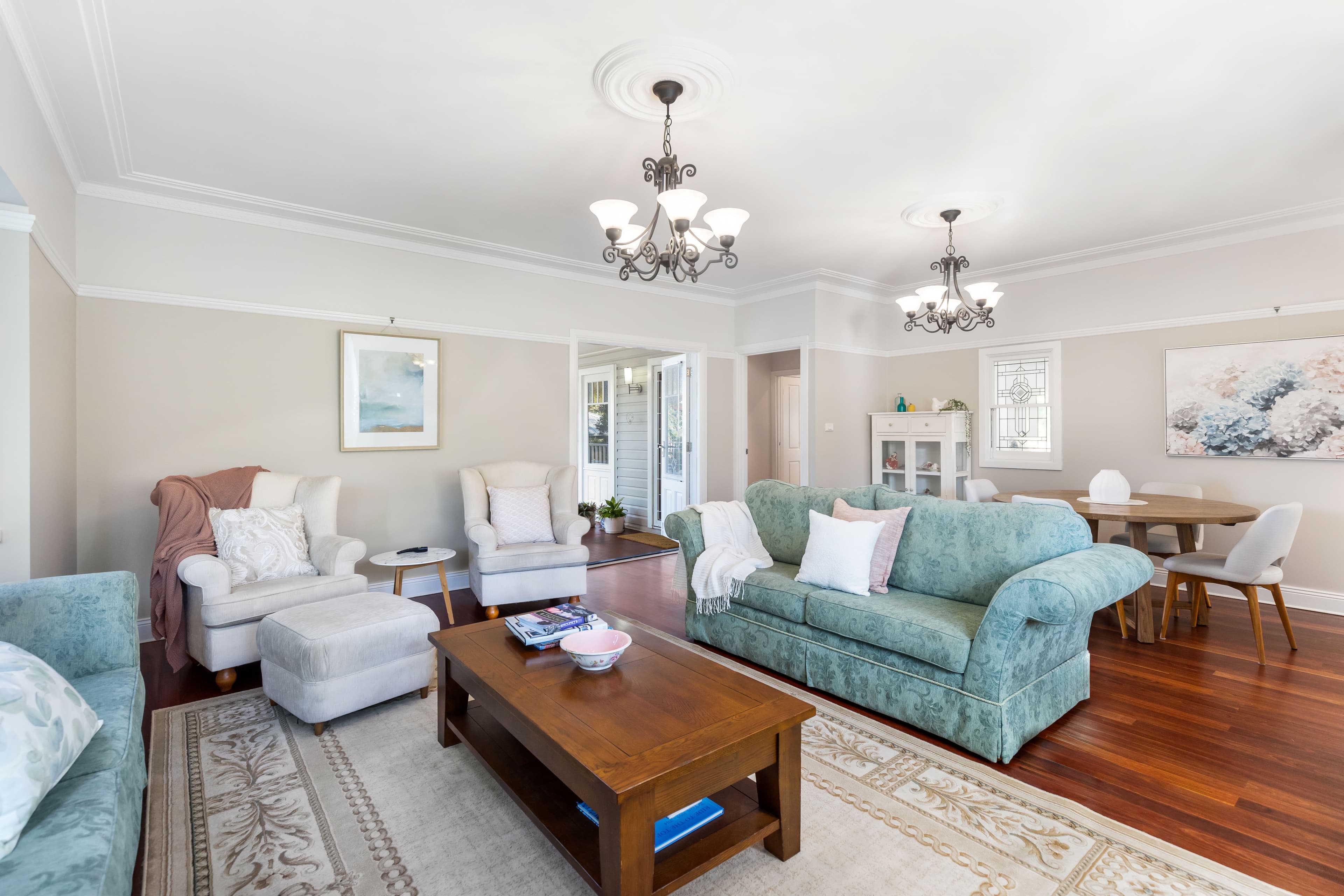 9 Ross Crescent, BLAXLAND, Blaxland - Thumbnail 8
