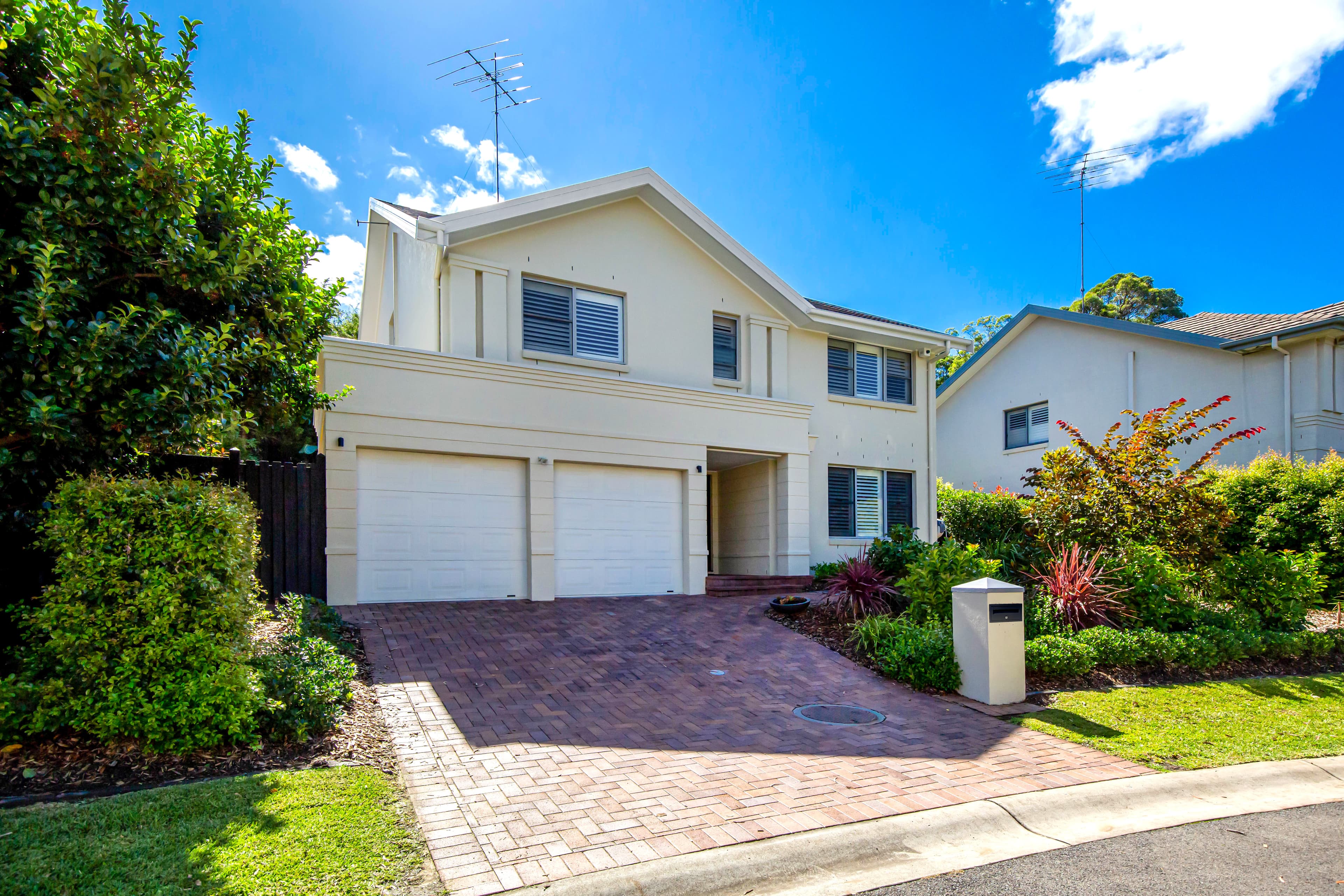 13 Wattlecliffe Drive, BLAXLAND, Blaxland - Image 1