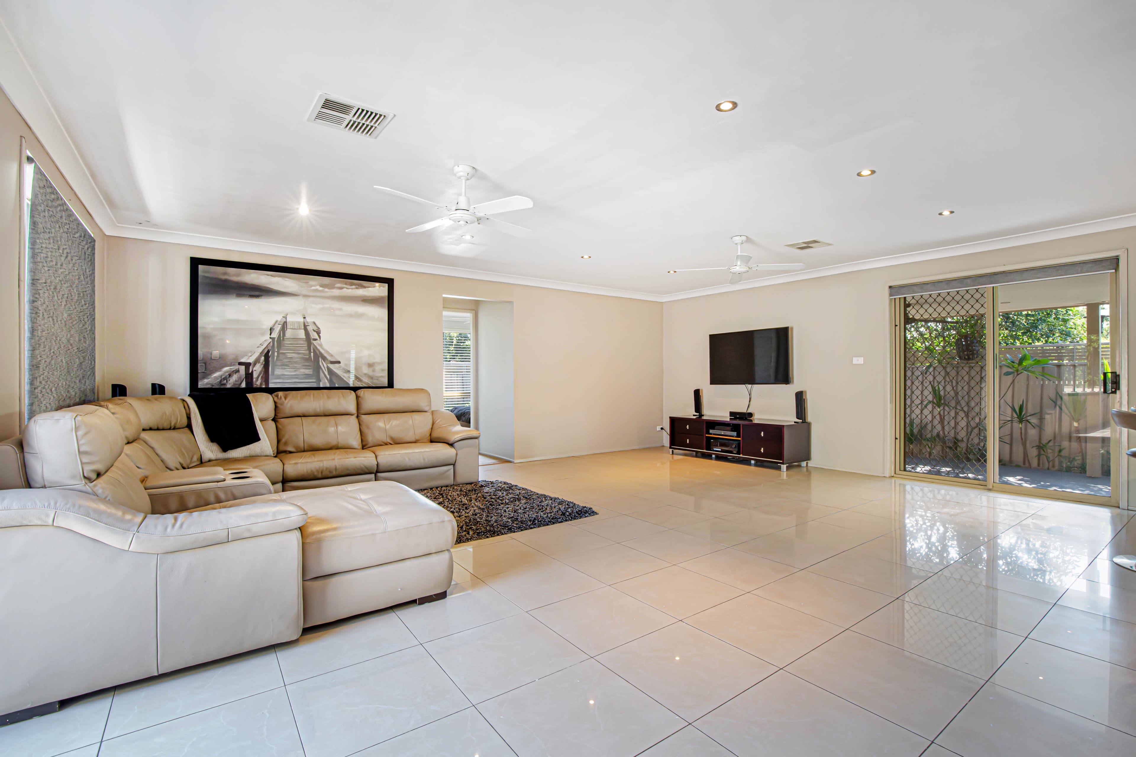 38 Antonia Crescent, CRANEBROOK, Cranebrook - Thumbnail 6