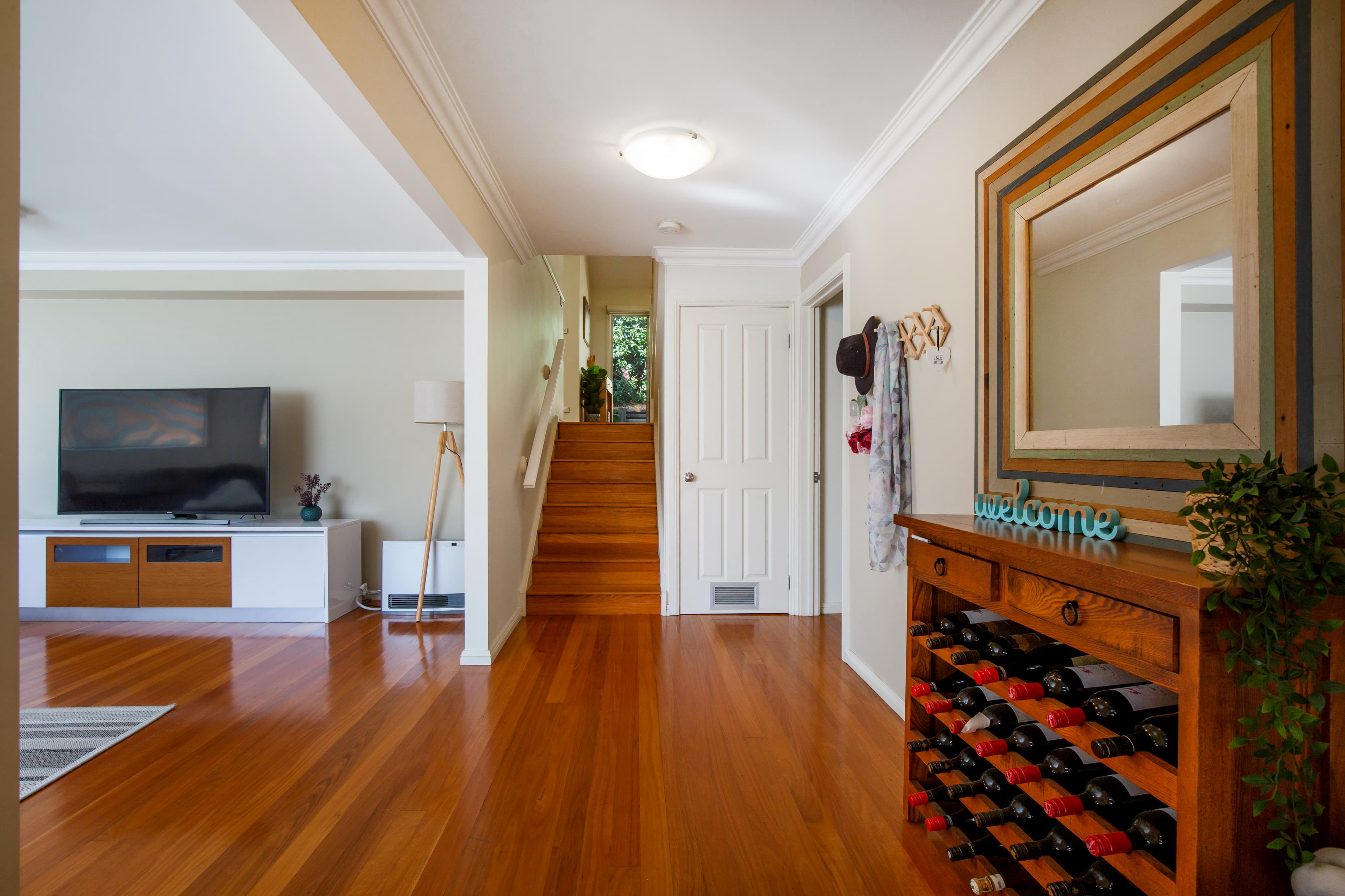 1 Pippas Lane, BLAXLAND, Blaxland - Thumbnail 2