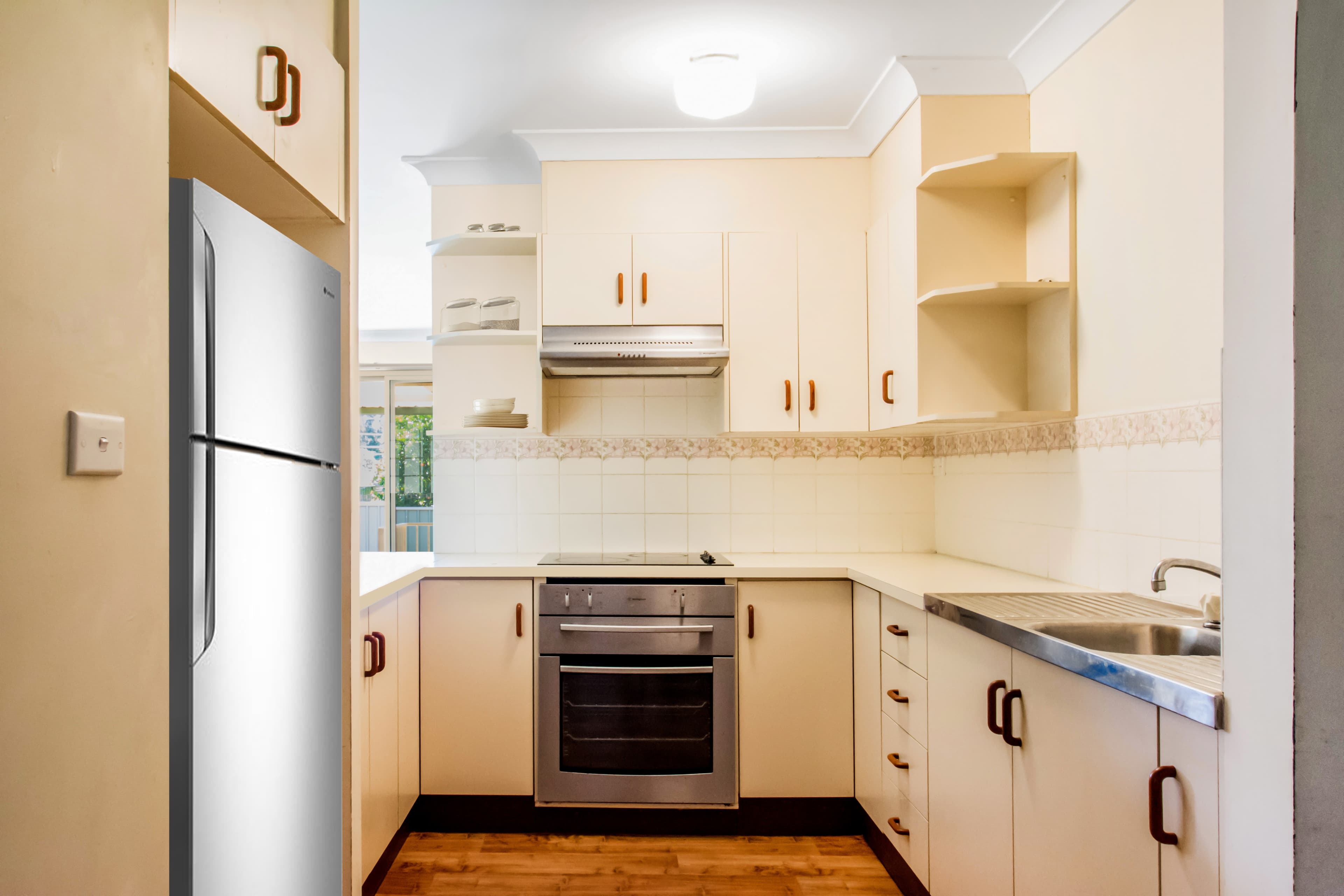 13/14A Stapley Street, KINGSWOOD, Kingswood - Thumbnail 2