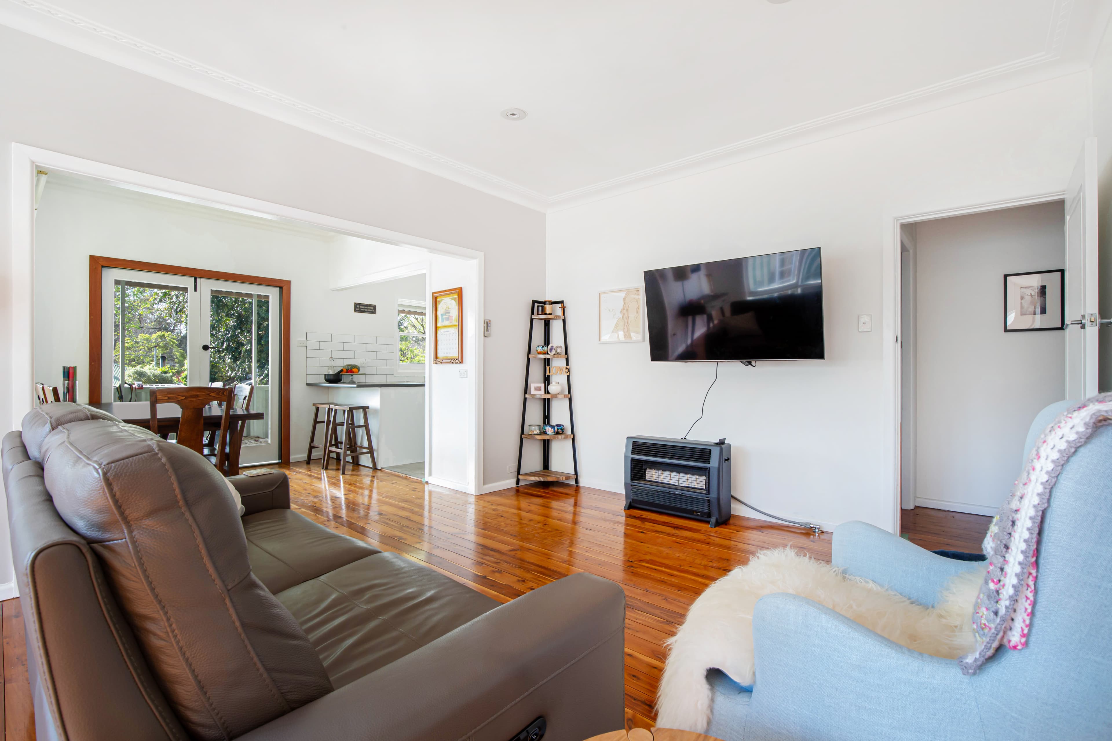 111 Glenbrook Road, BLAXLAND, Blaxland - Thumbnail 3