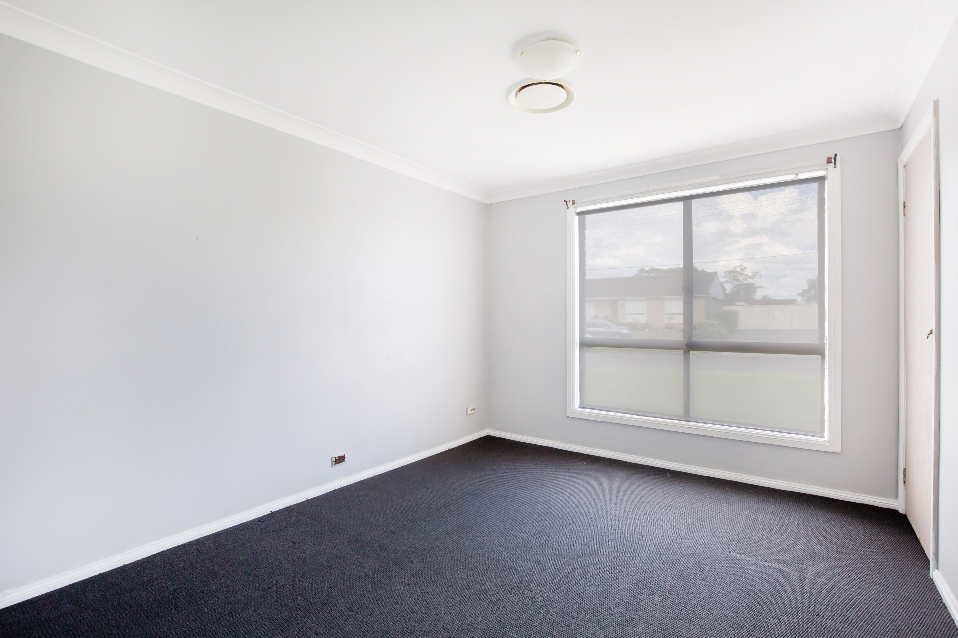 6 Deborah Crescent, CAMBRIDGE PARK, Cambridge Park - Thumbnail 3