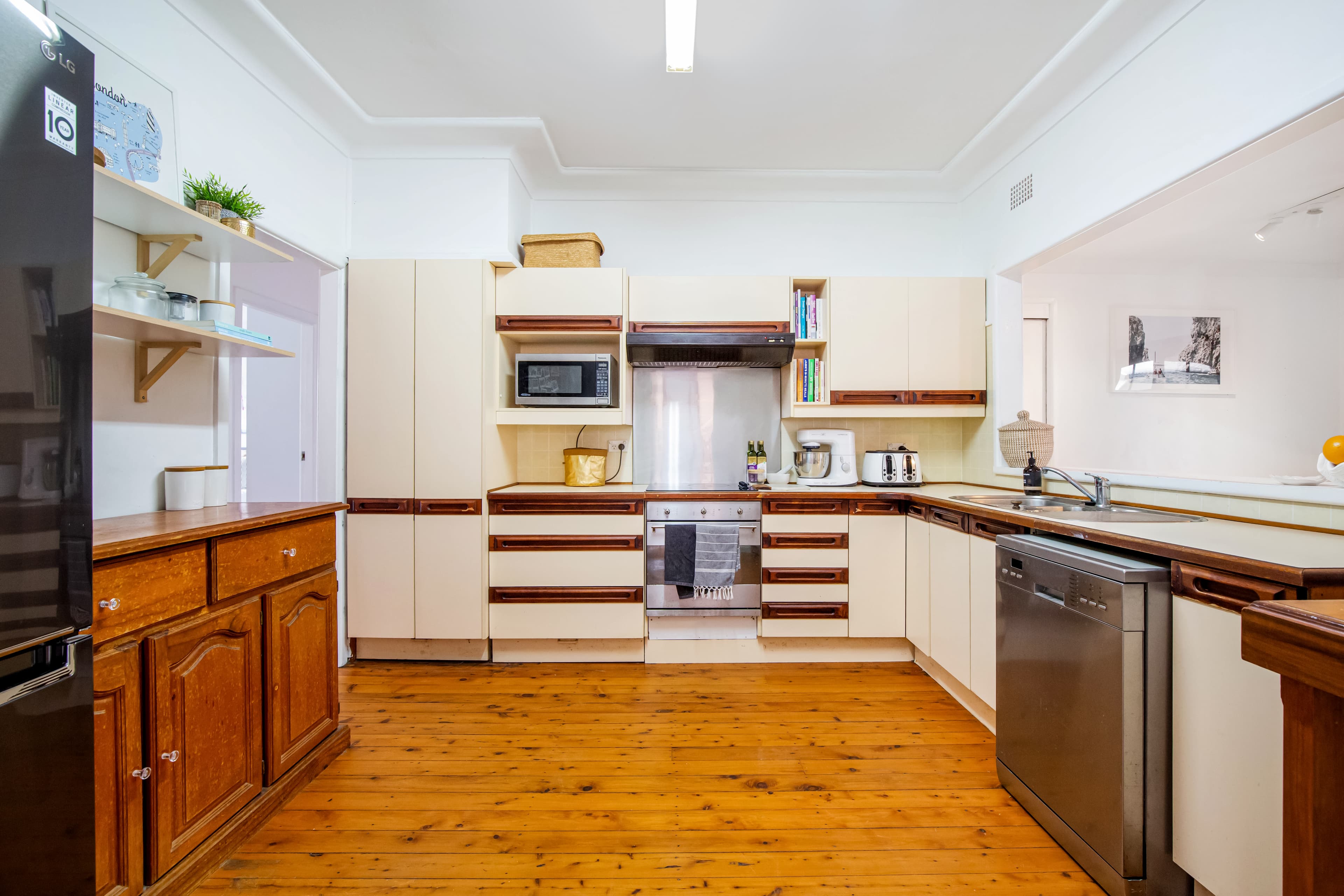 18 Epping Close, CAMBRIDGE PARK, Cambridge Park - Thumbnail 8