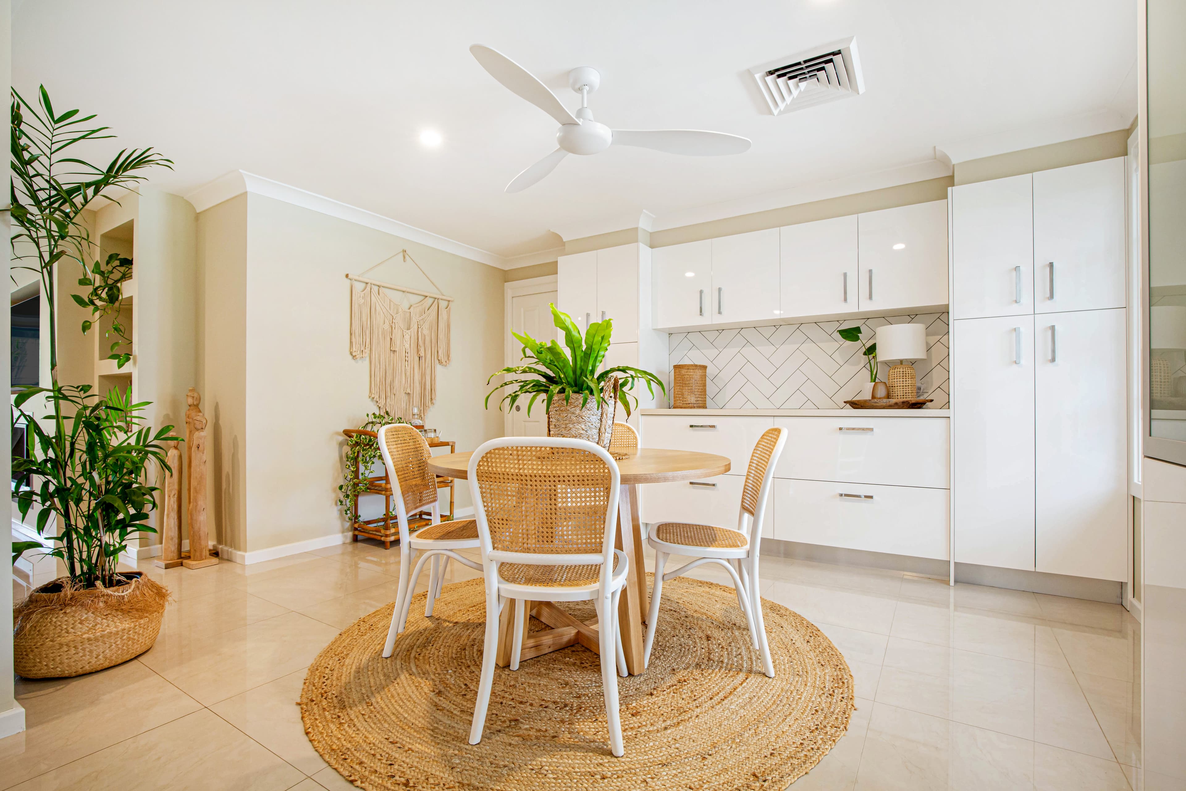 50 Sir John Jamison Circuit, GLENMORE PARK, Glenmore Park - Thumbnail 6
