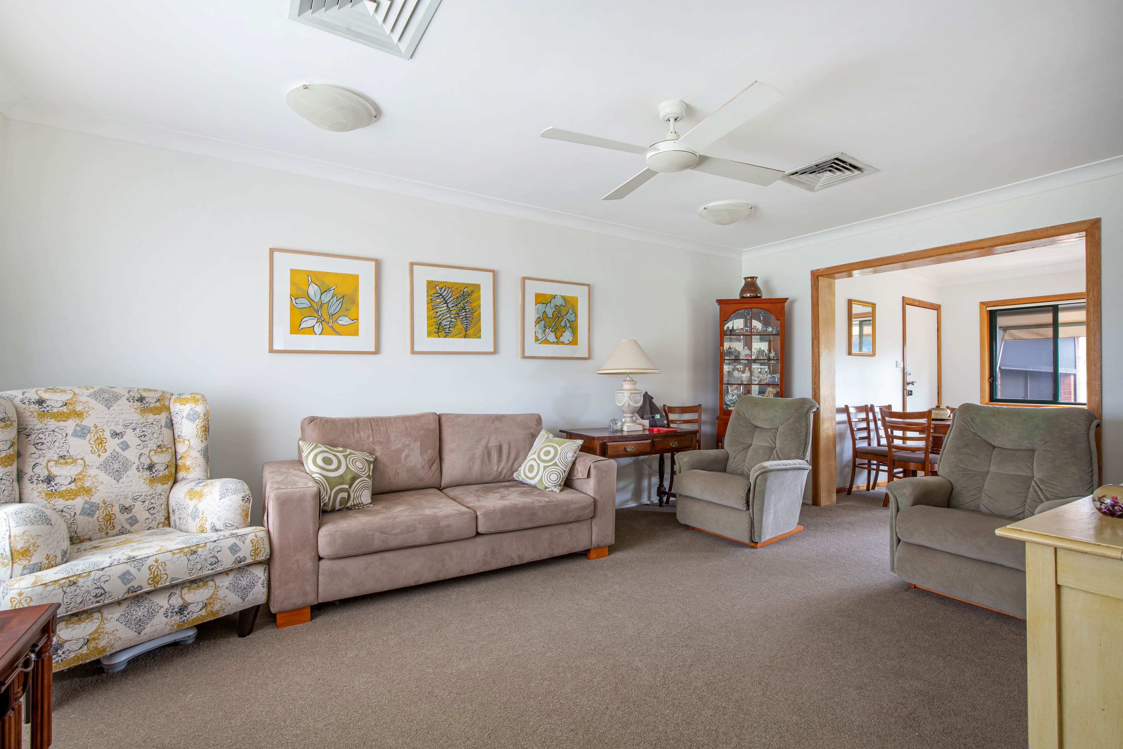33 Chesterfield Road, SOUTH PENRITH, South Penrith - Thumbnail 2