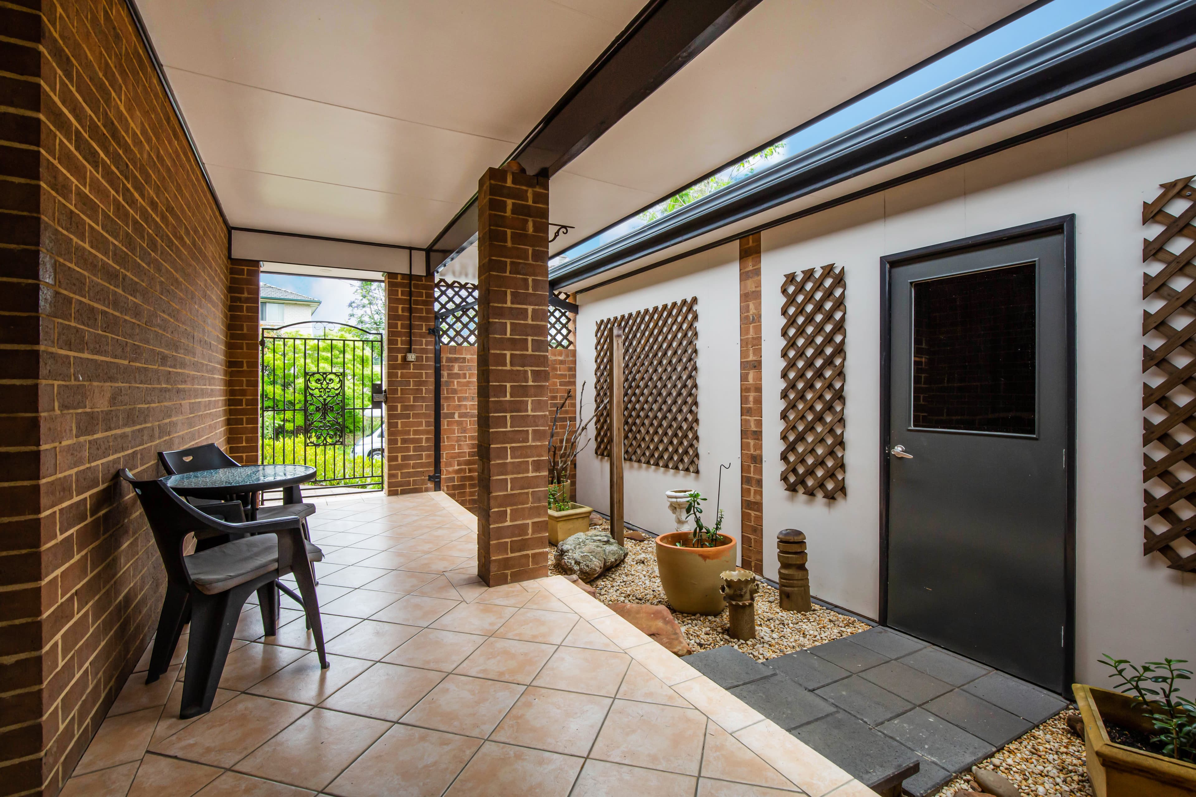 10 Watson Drive, PENRITH, Penrith - Thumbnail 2