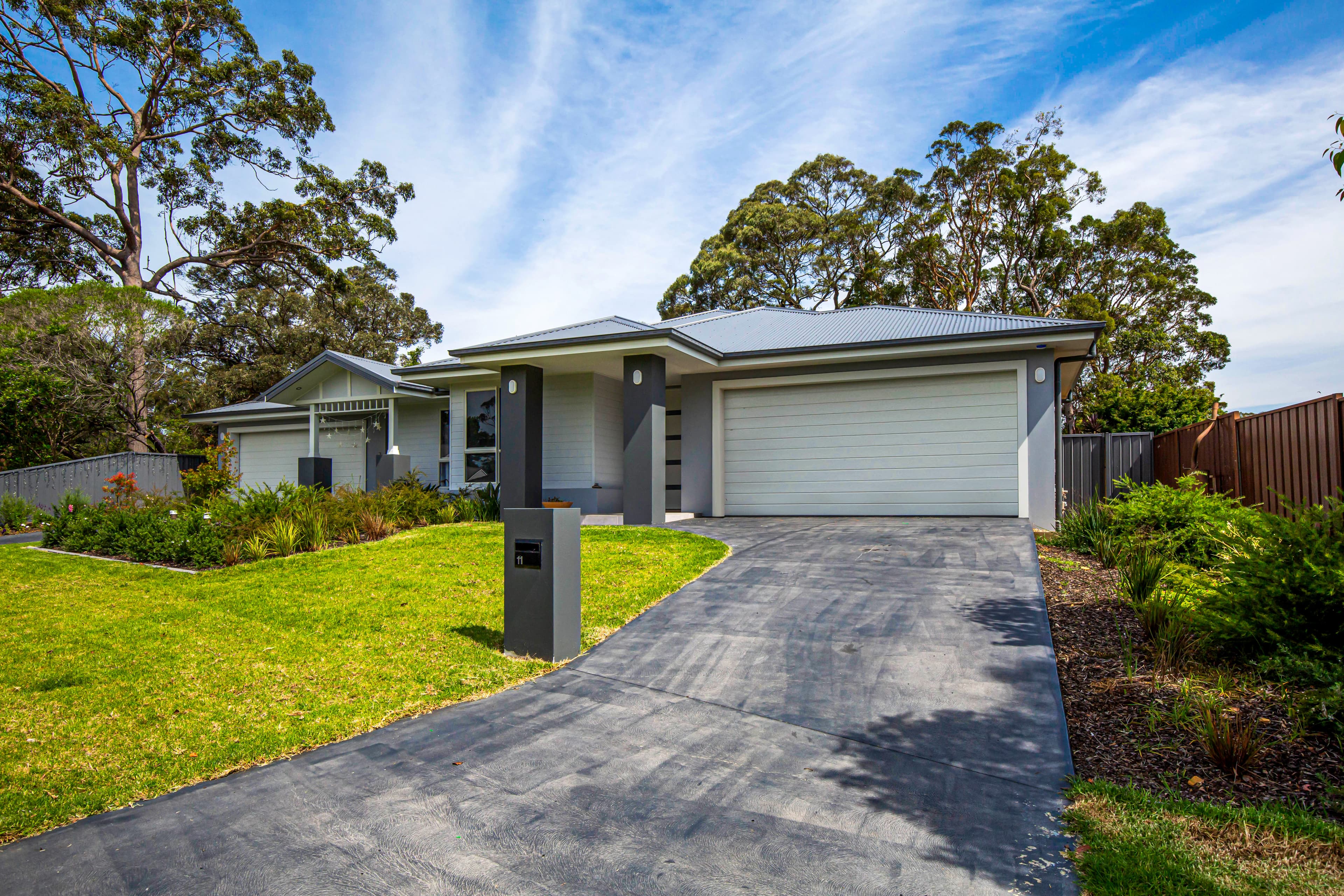 2/11 Calver Avenue, MOUNT RIVERVIEW, Mount Riverview - Image 1