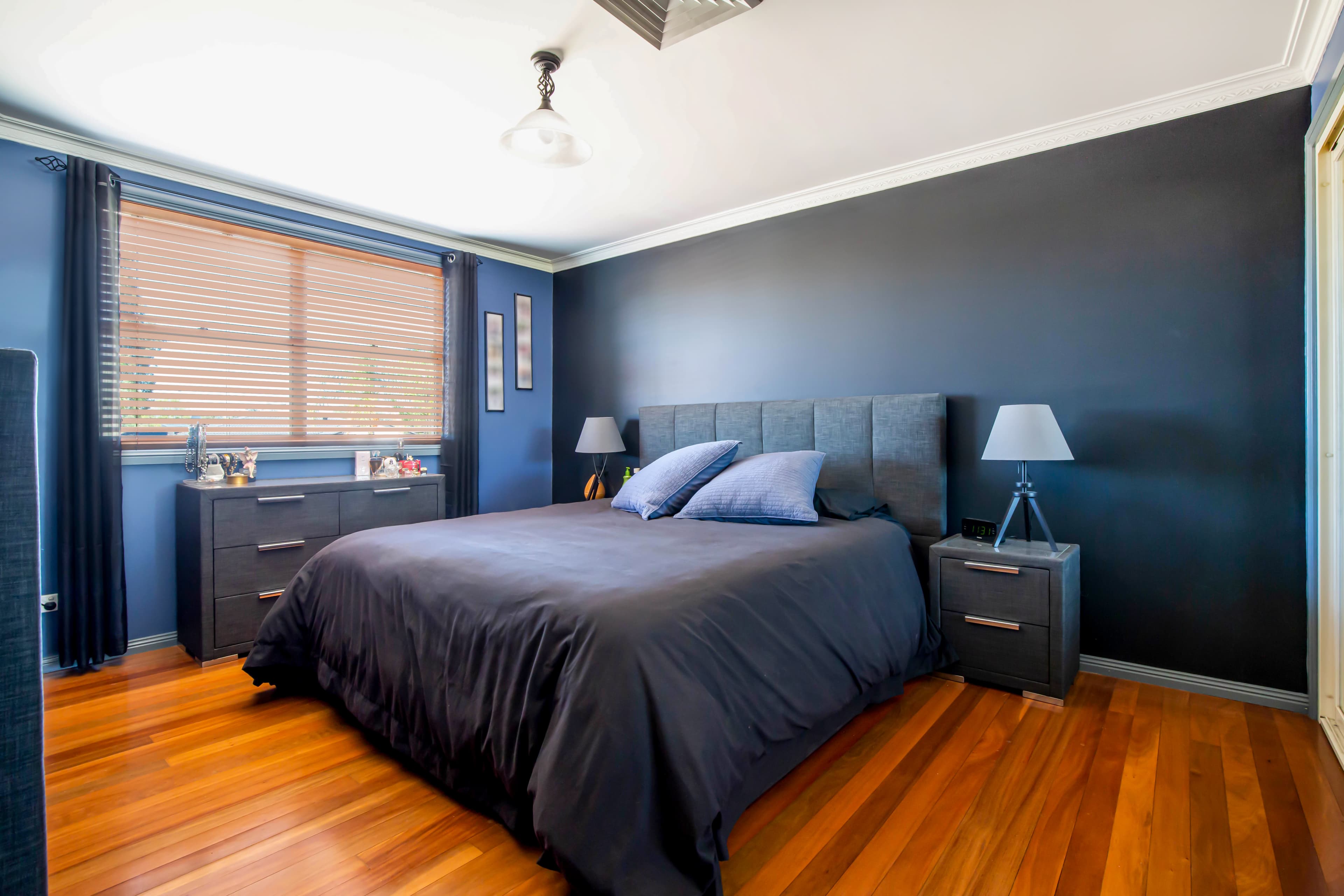 20 Kenneth Crescent, DEAN PARK, Dean Park - Thumbnail 8