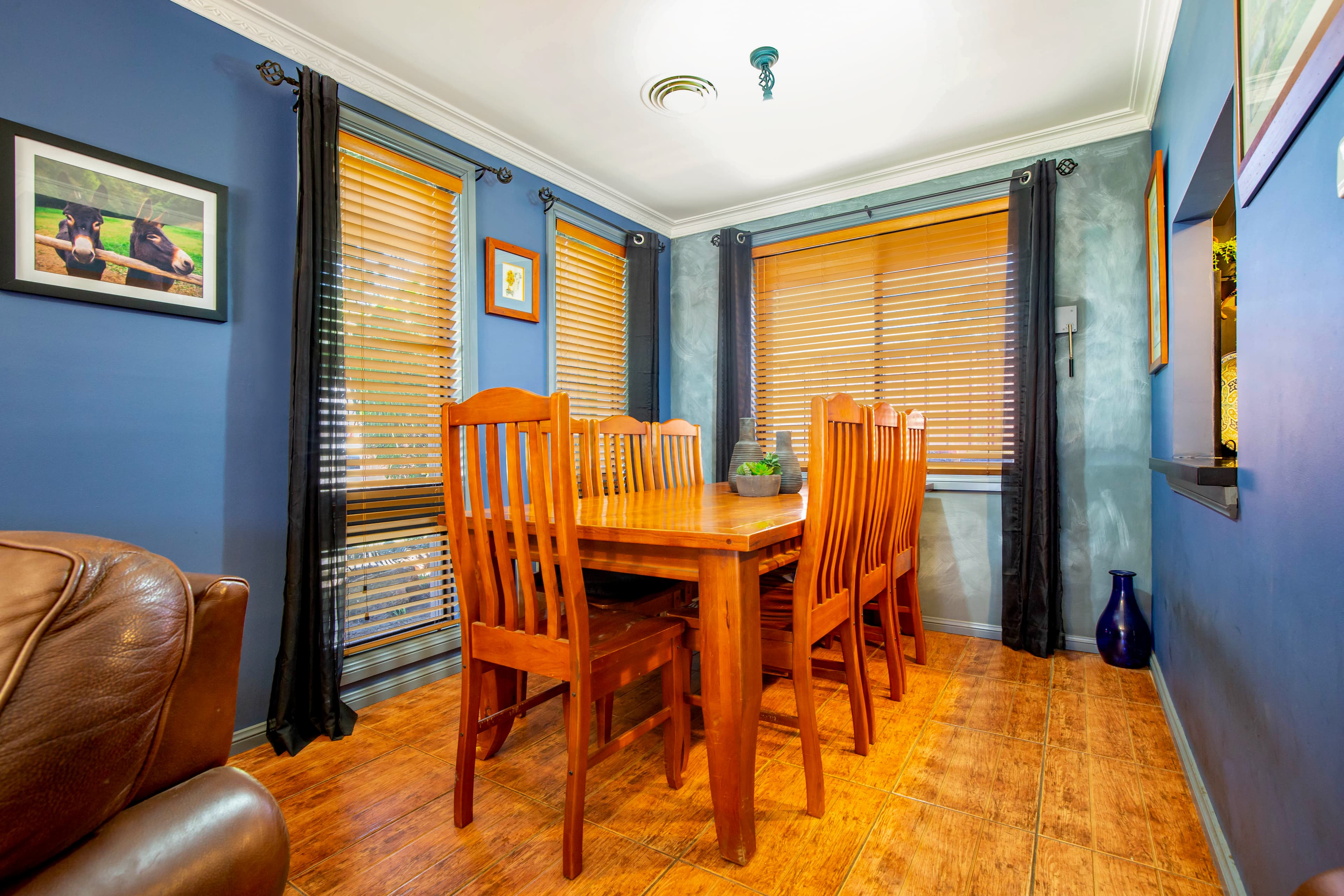 20 Kenneth Crescent, DEAN PARK, Dean Park - Thumbnail 4