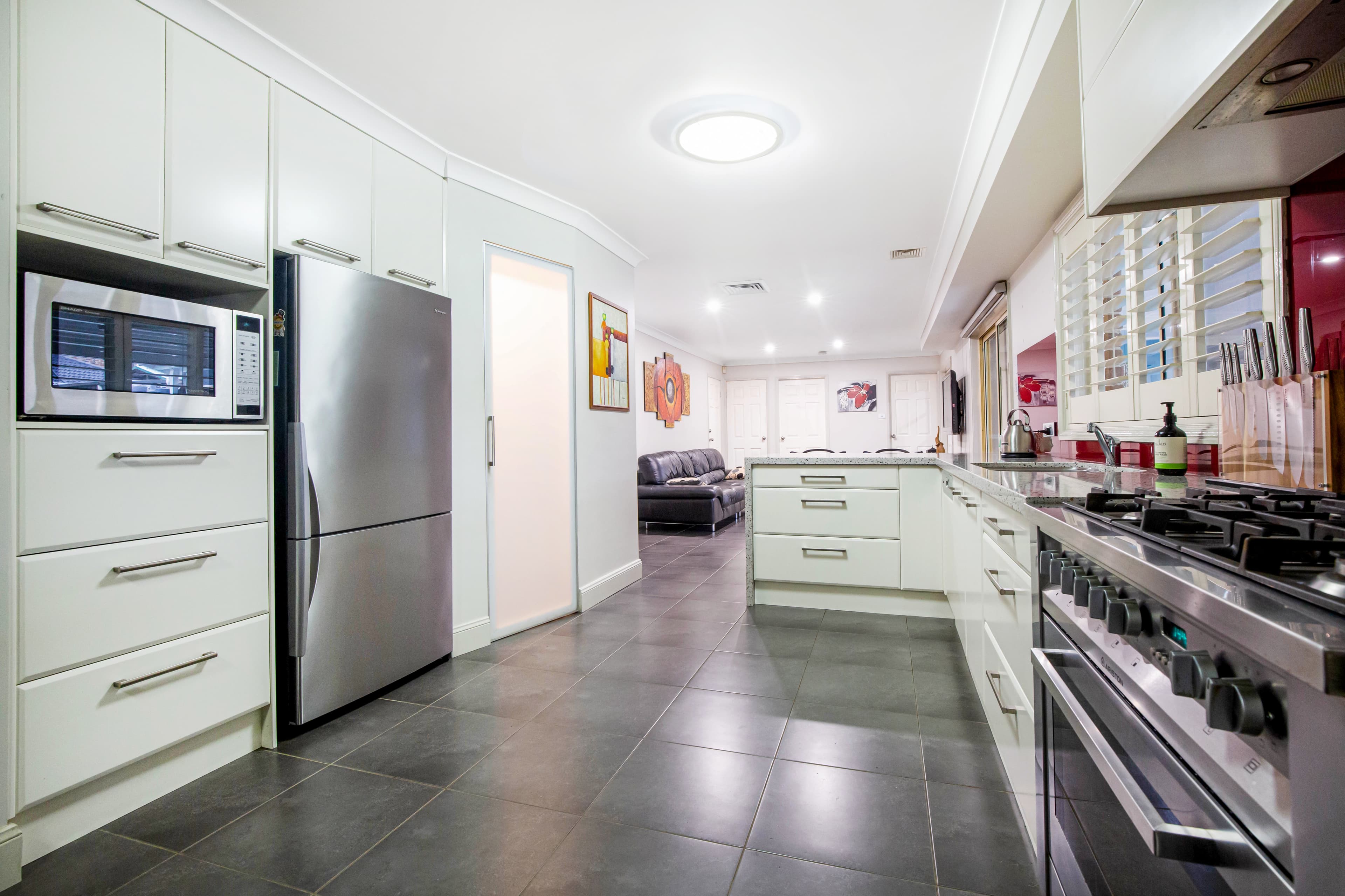 29 Sir John Jamison Circuit, GLENMORE PARK, Glenmore Park - Thumbnail 4