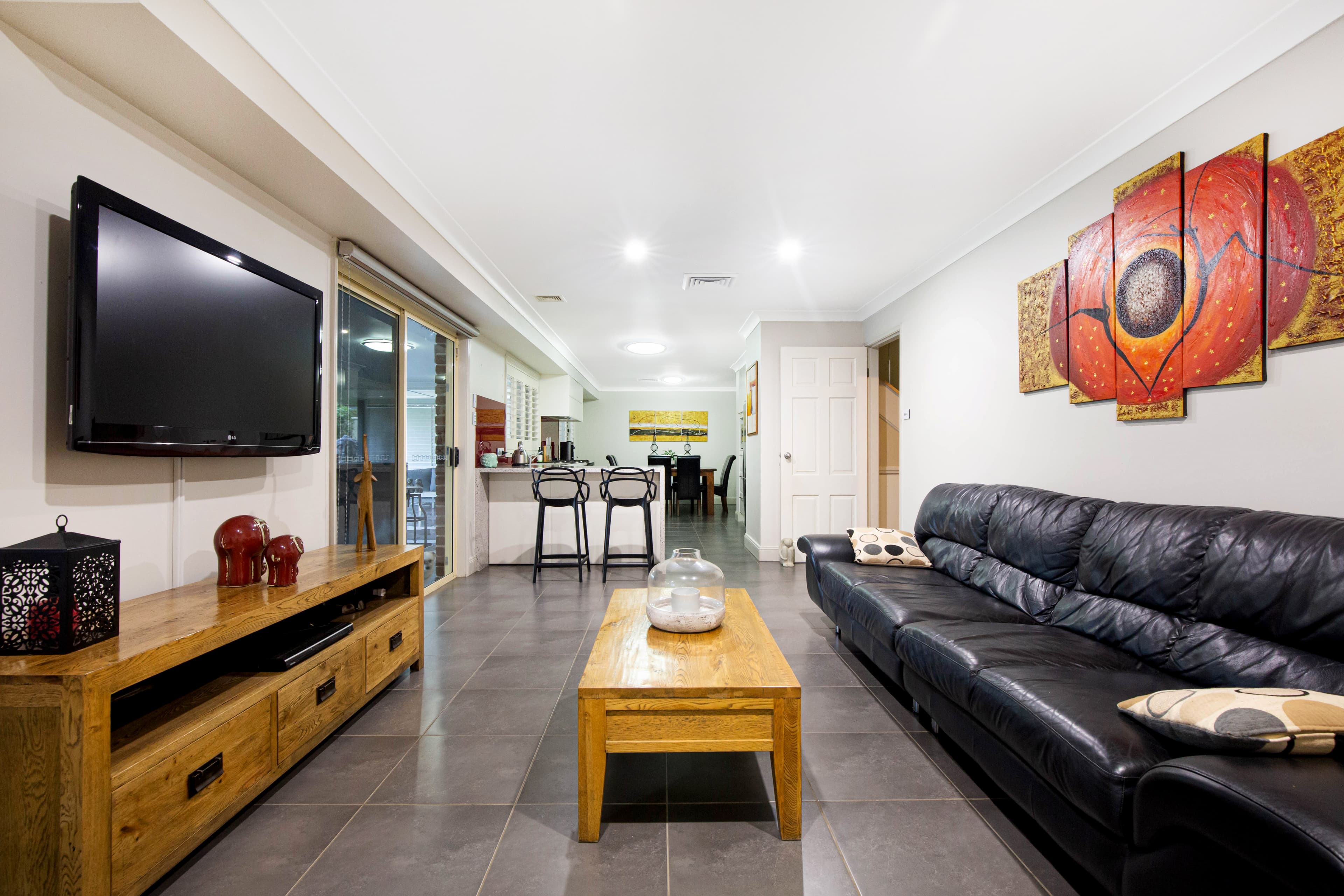 29 Sir John Jamison Circuit, GLENMORE PARK, Glenmore Park - Thumbnail 5