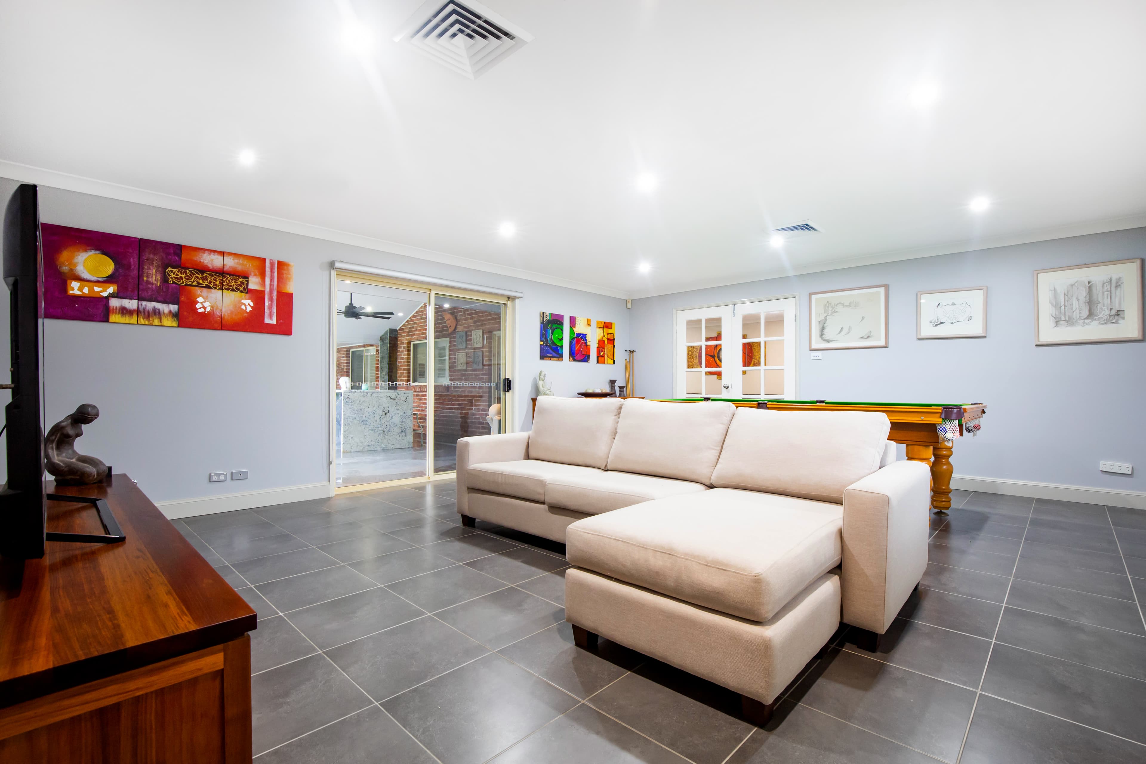 29 Sir John Jamison Circuit, GLENMORE PARK, Glenmore Park - Thumbnail 7