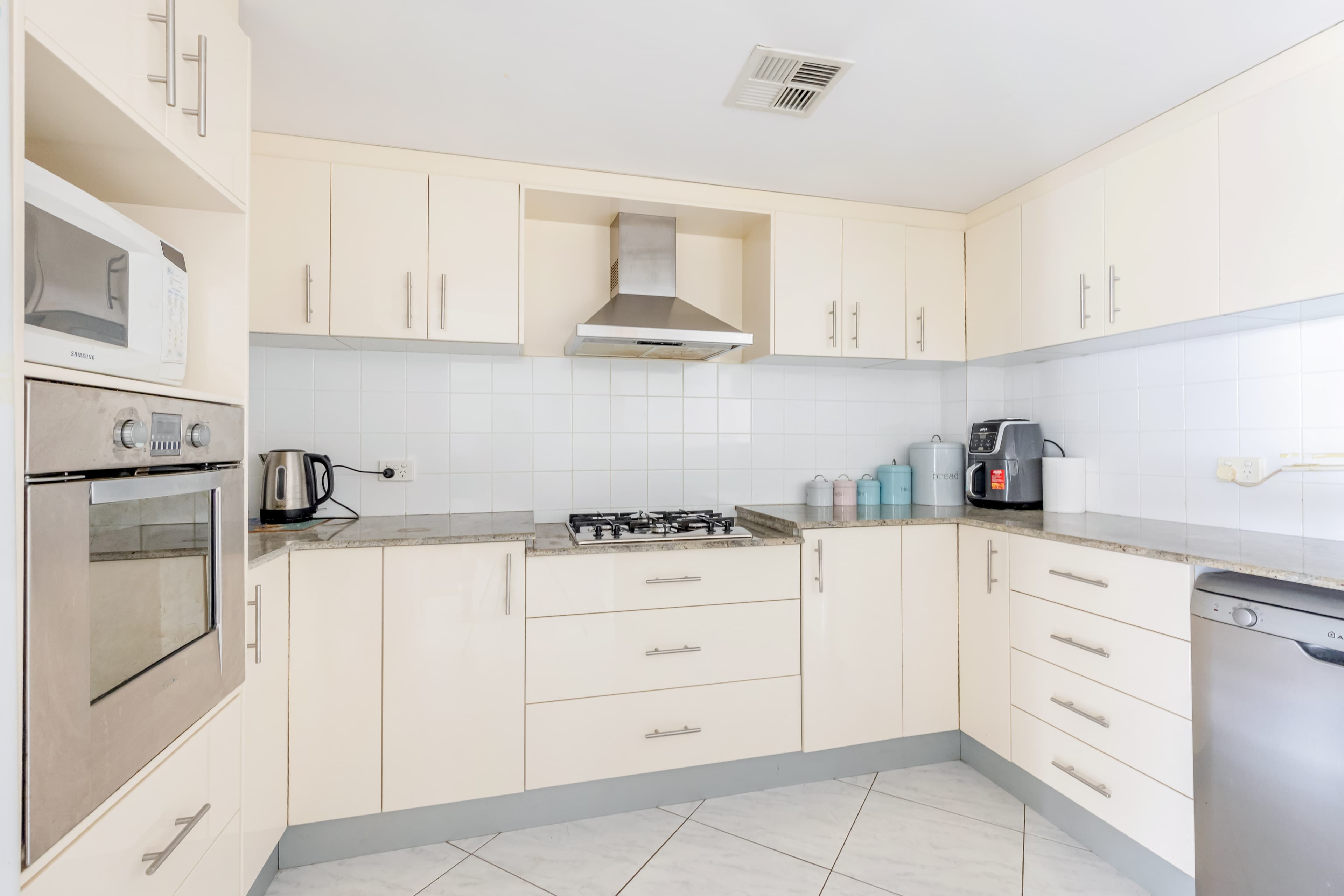 8/18-24 Higgins Street, PENRITH, Penrith - Thumbnail 2