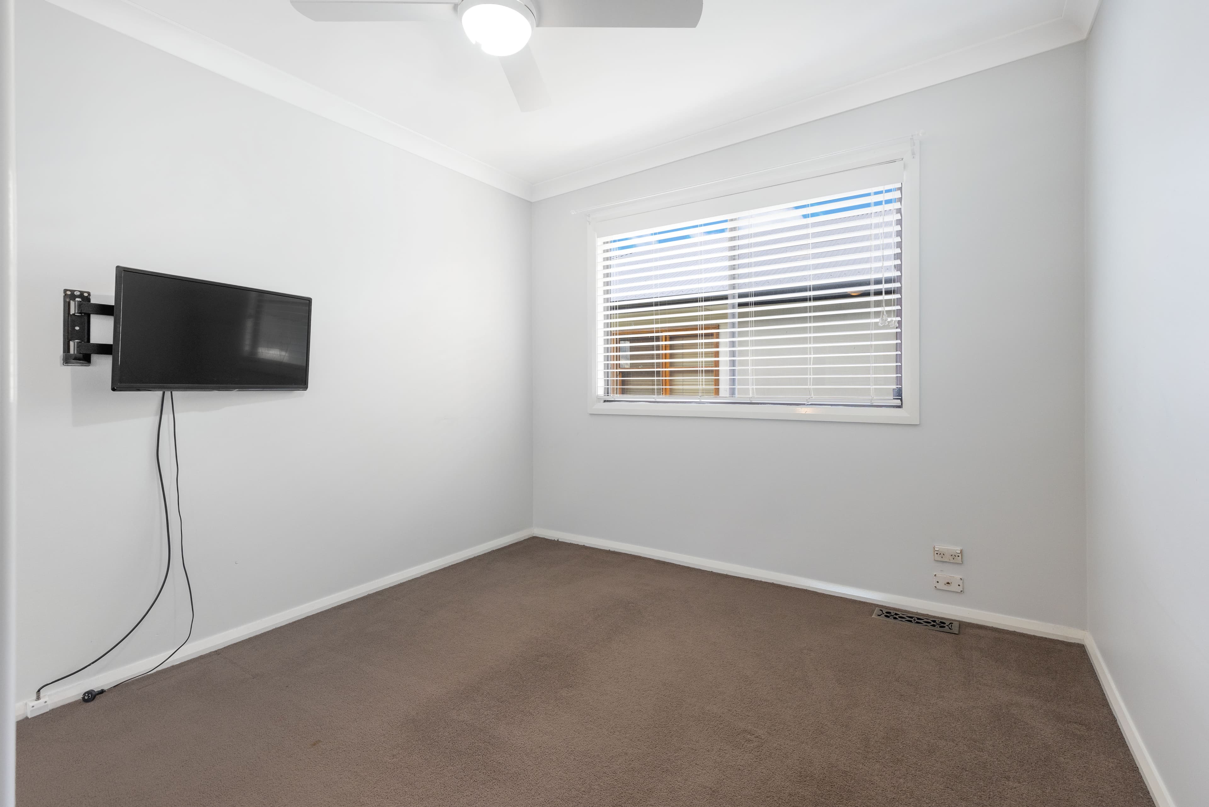 19 Upton Street, SOUTH PENRITH, South Penrith - Thumbnail 6