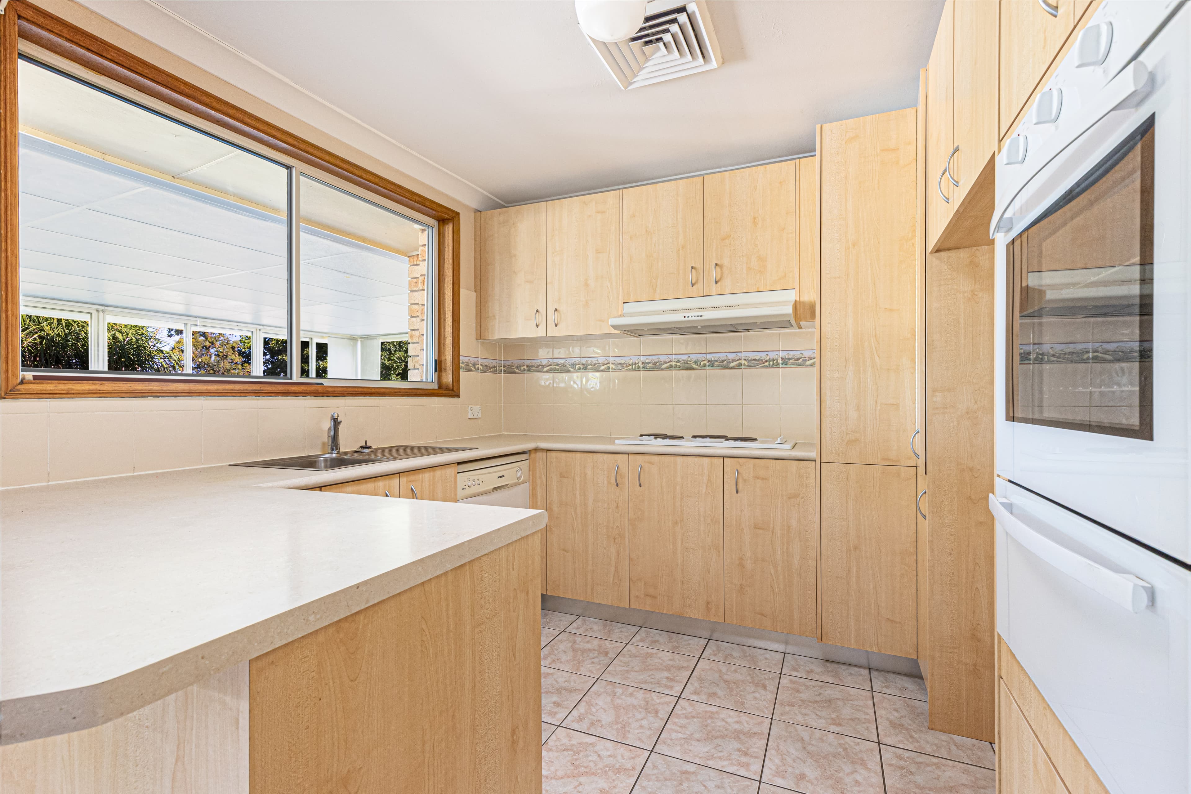 20 Marrett Way, CRANEBROOK, Cranebrook - Thumbnail 8