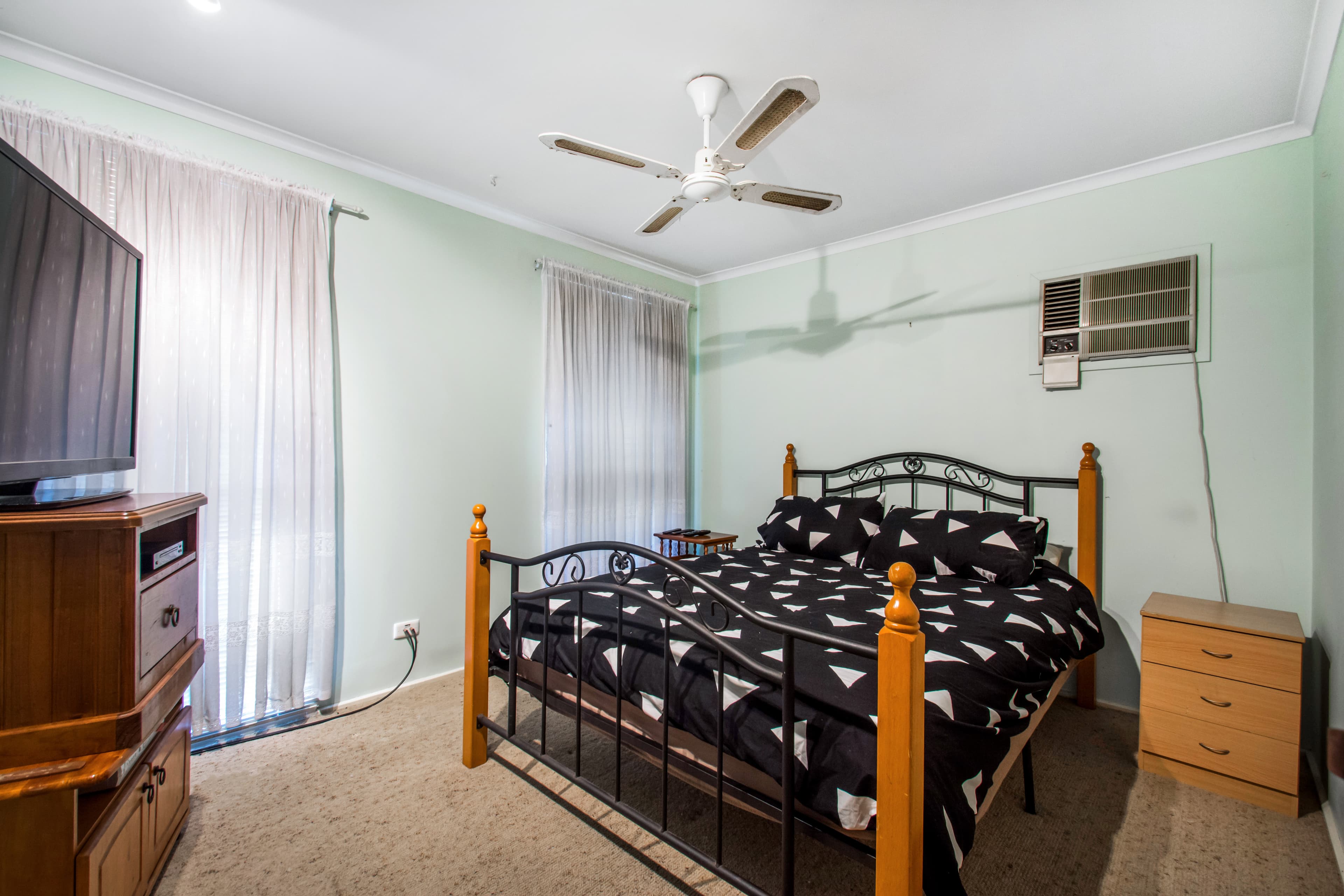 2 & 2a Fairfield Place, JAMISONTOWN, Jamisontown - Thumbnail 6