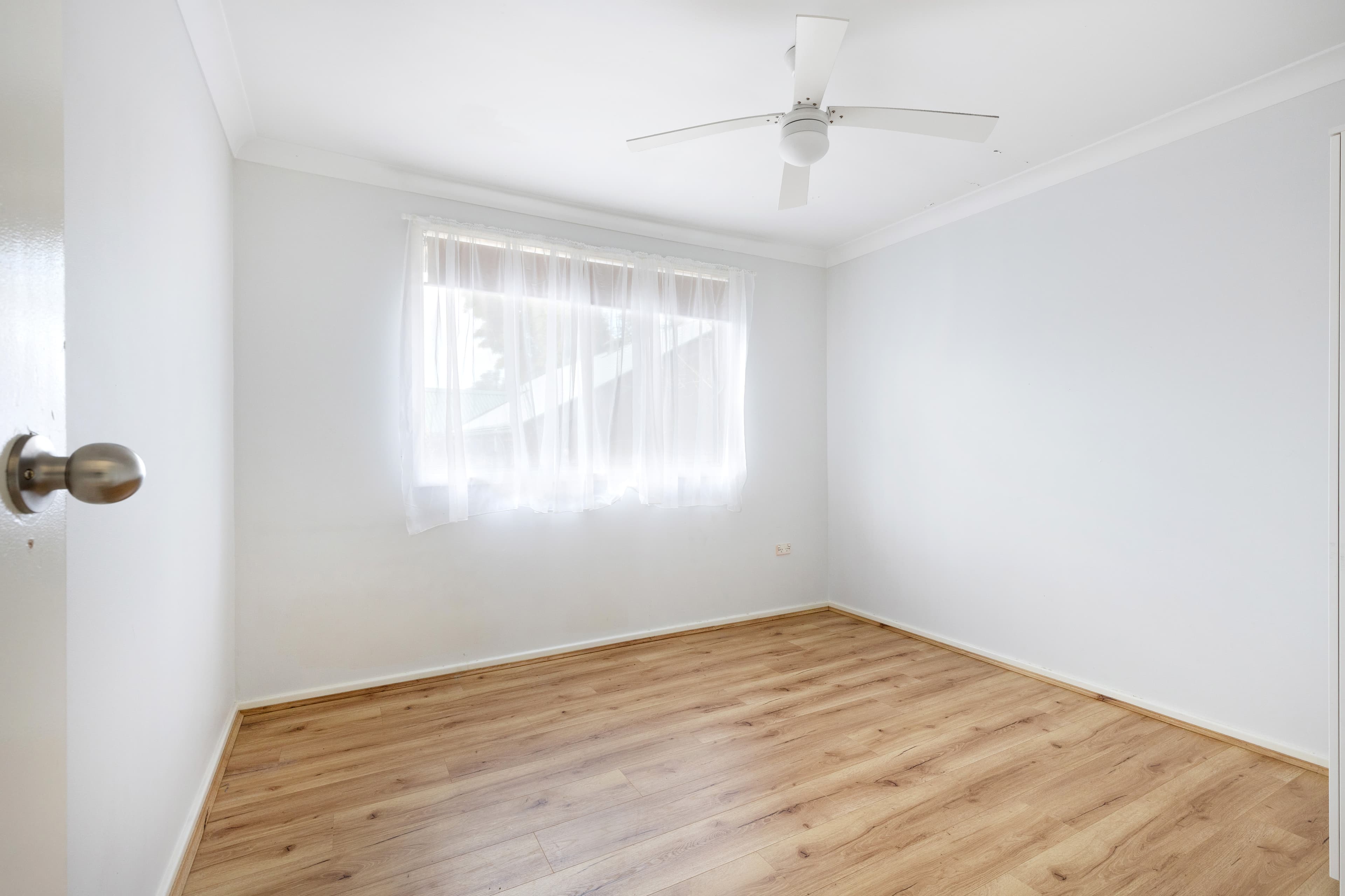 18 Joseph Street, KINGSWOOD, Kingswood - Thumbnail 3