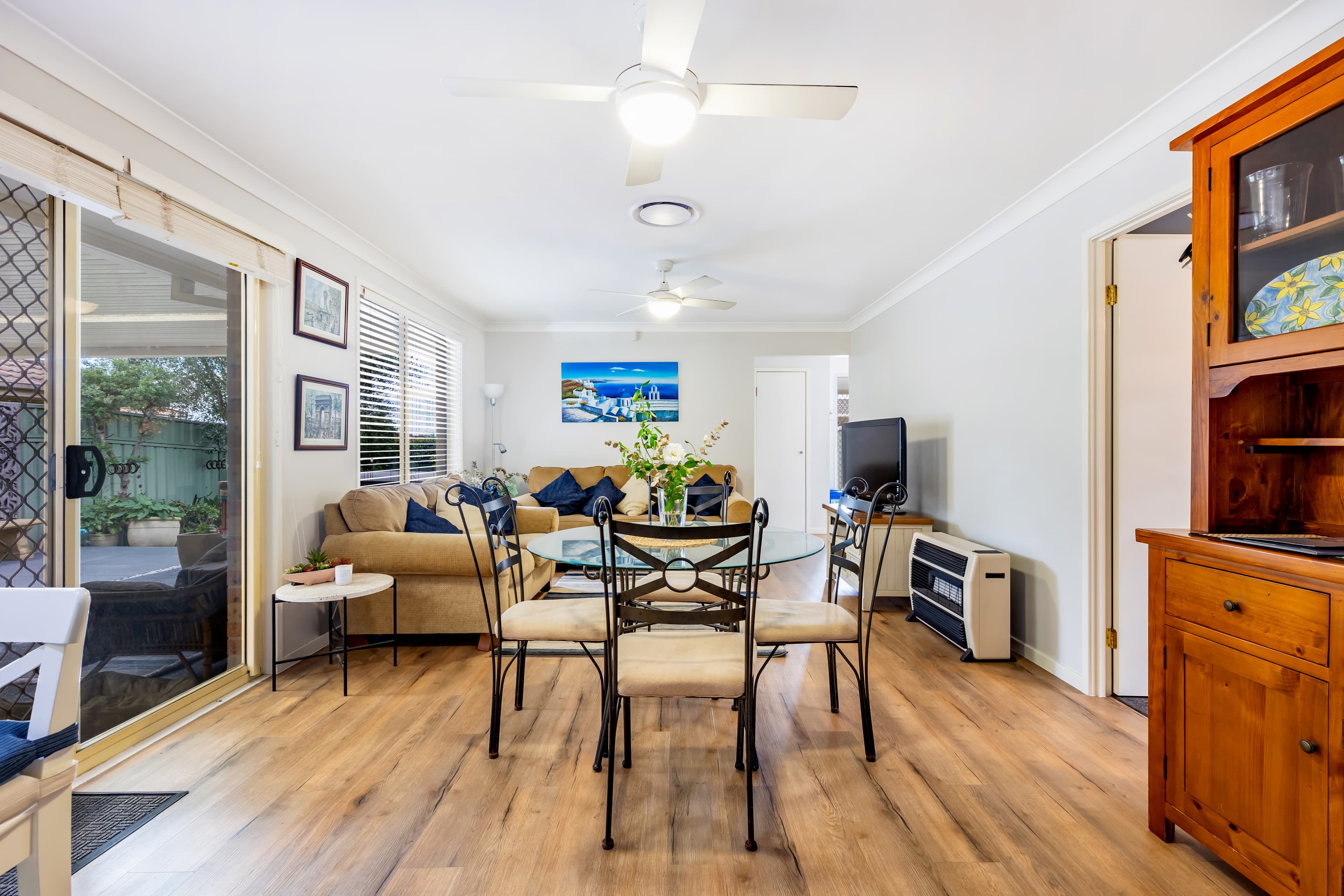 12 Corella Crescent, GLENMORE PARK, Glenmore Park - Thumbnail 8