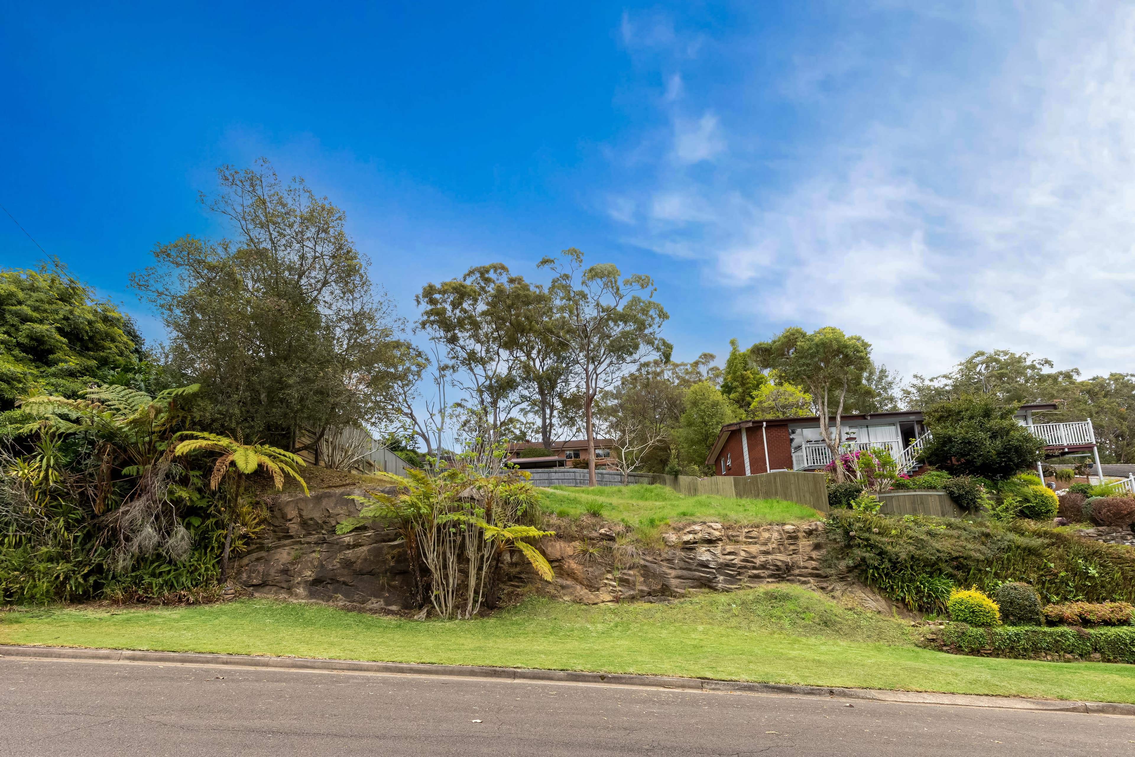 52 Muru Avenue, WINMALEE, Winmalee - Thumbnail 3