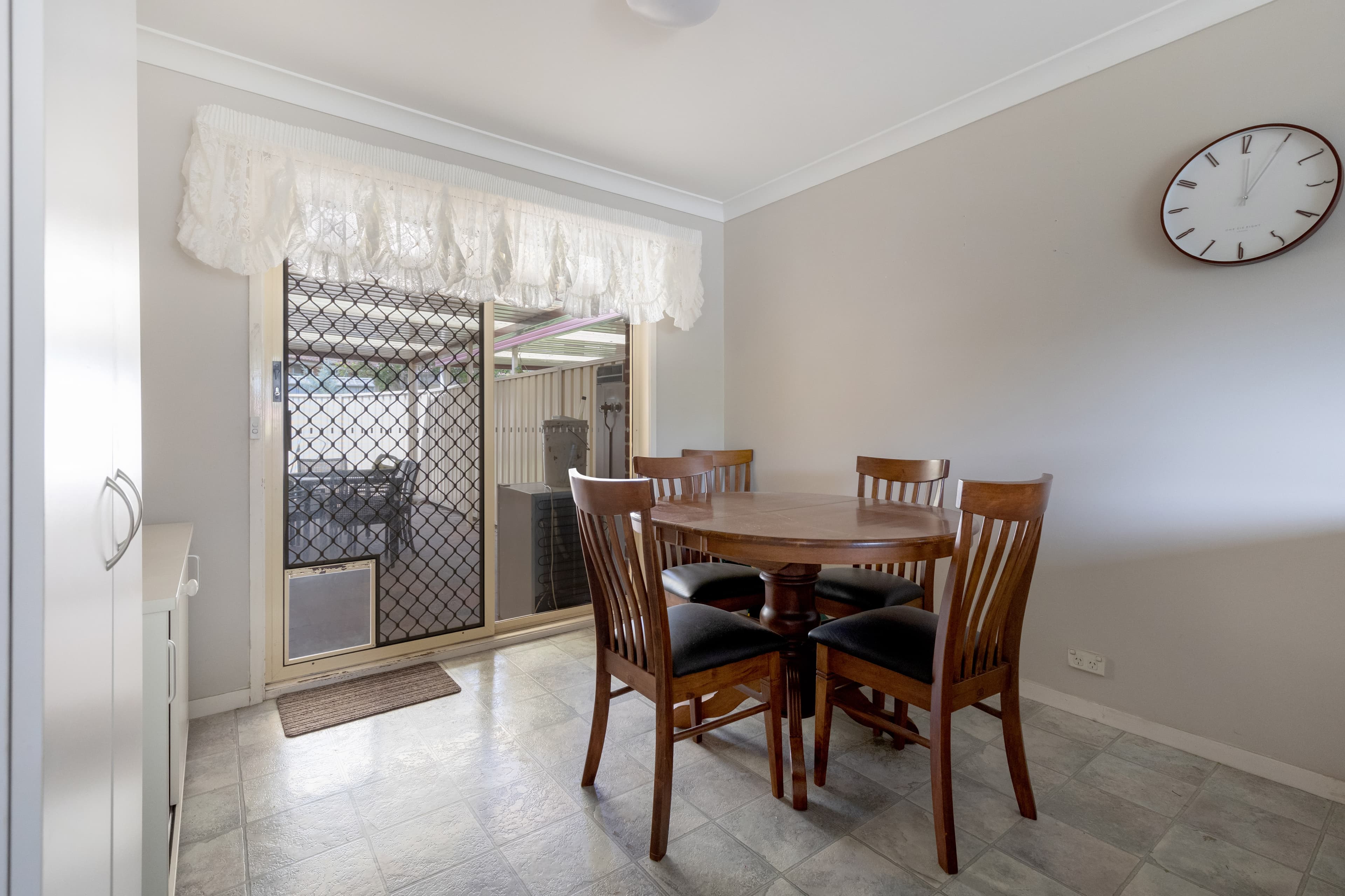 32 Harwood Circuit, GLENMORE PARK, Glenmore Park - Thumbnail 8