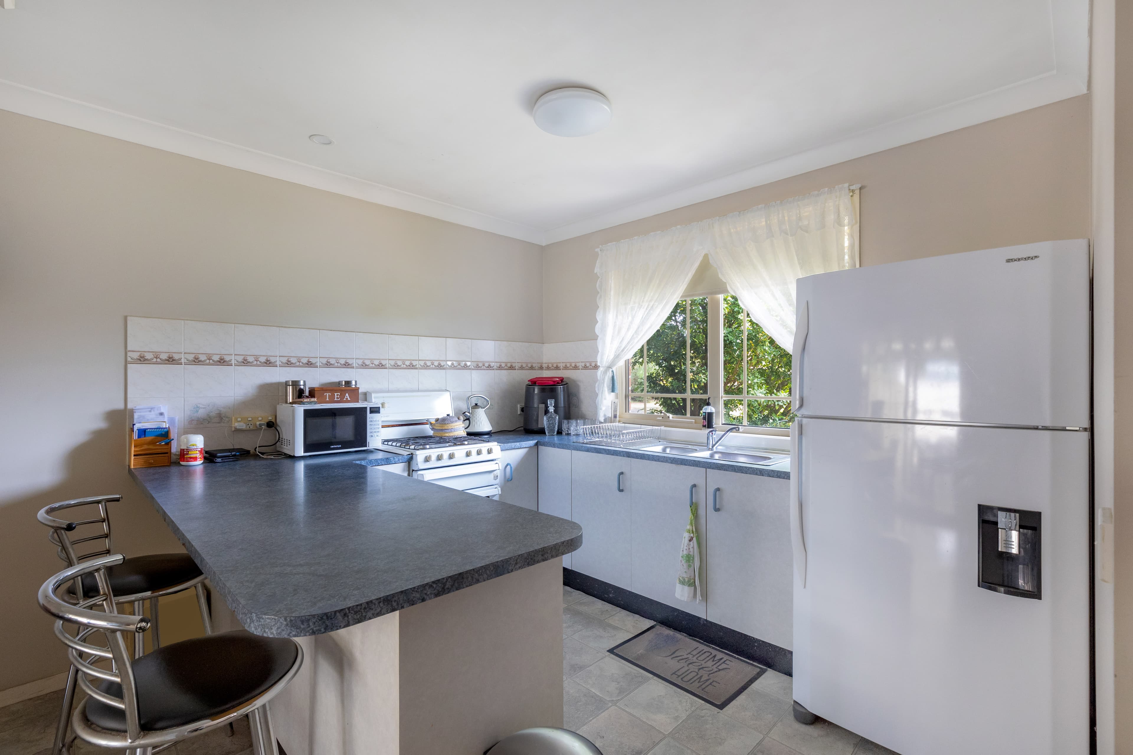32 Harwood Circuit, GLENMORE PARK, Glenmore Park - Thumbnail 7