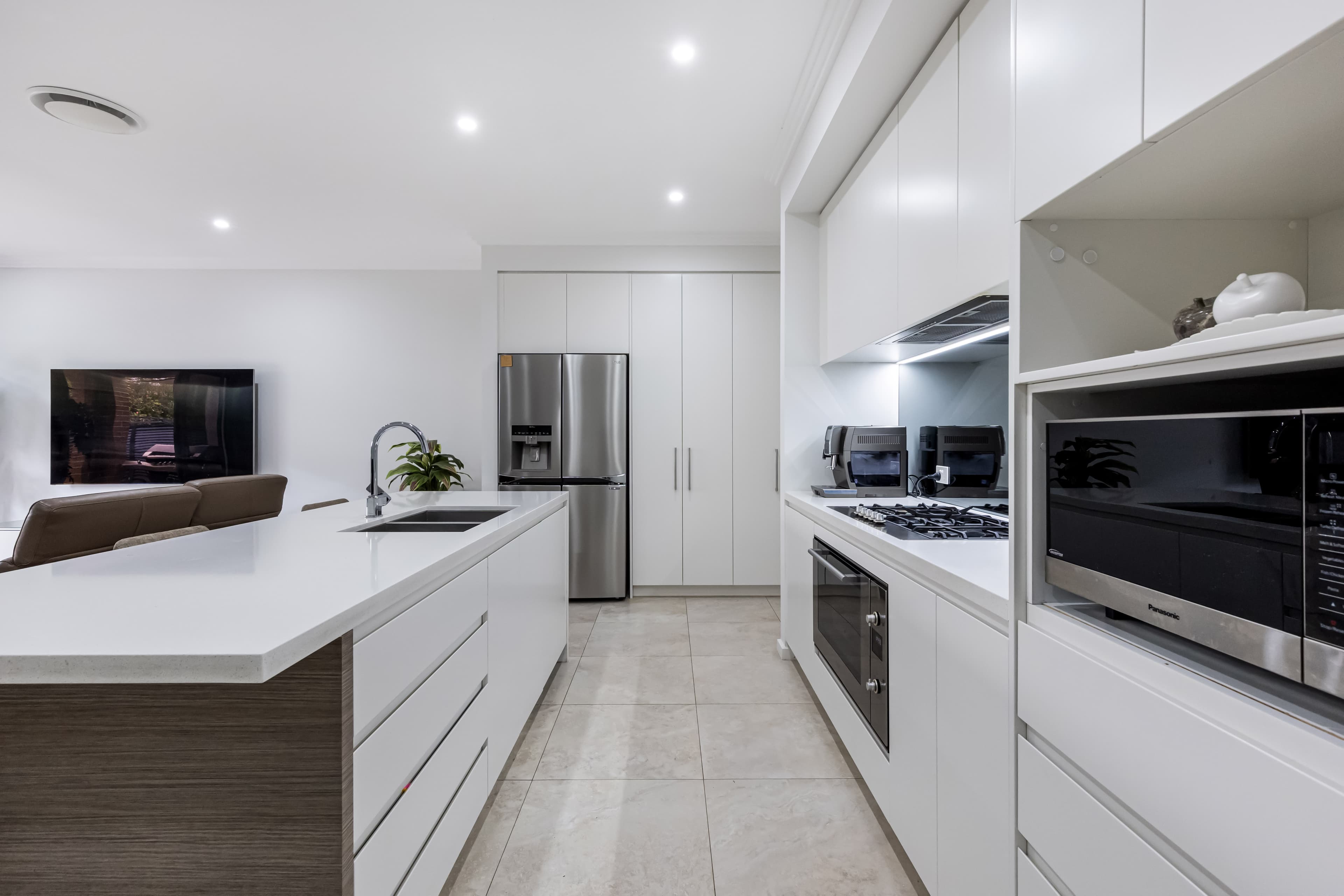 4 Aspect Crescent, GLENMORE PARK, Glenmore Park - Thumbnail 3