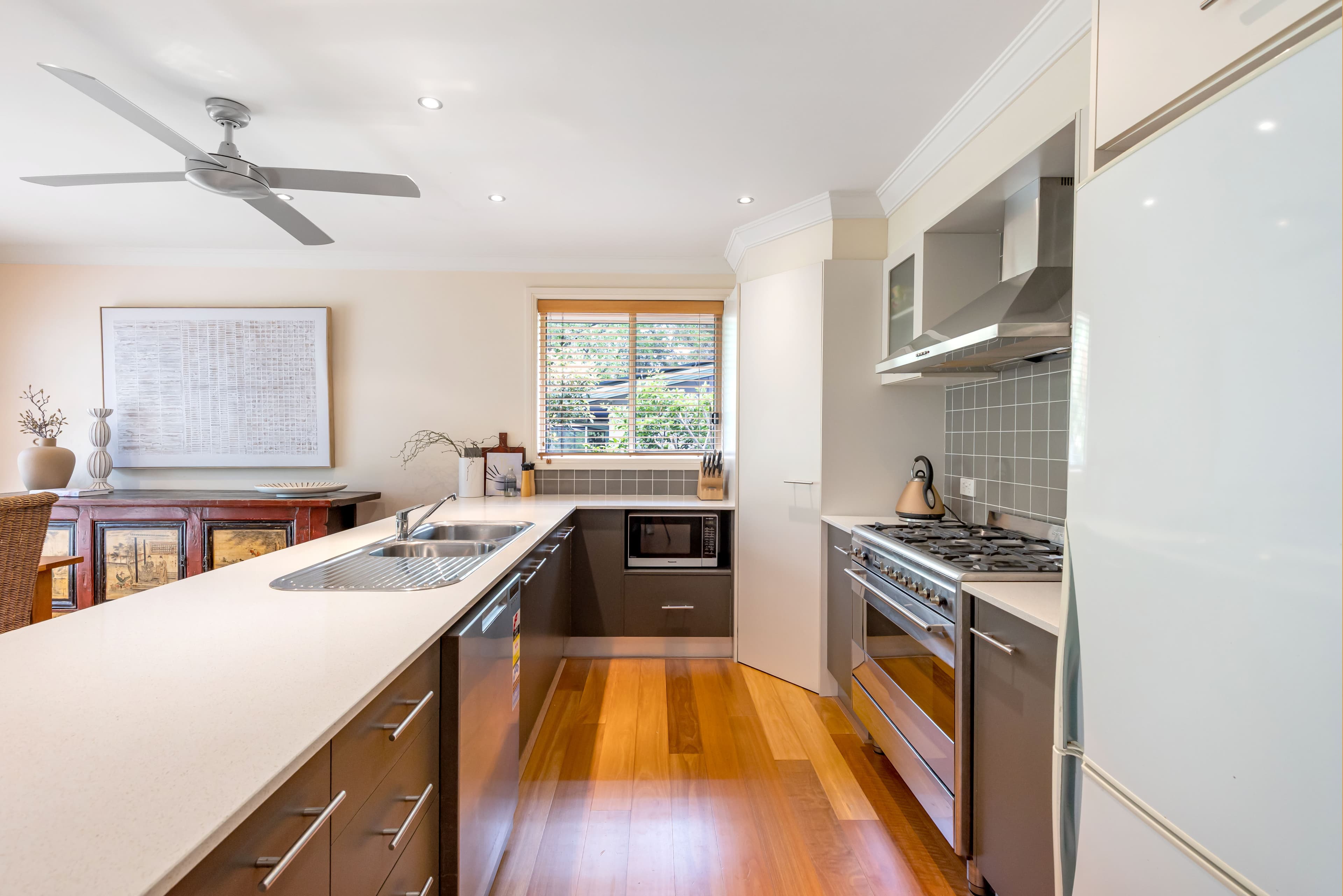 26 Cherrywood Avenue, MOUNT RIVERVIEW, Mount Riverview - Thumbnail 3