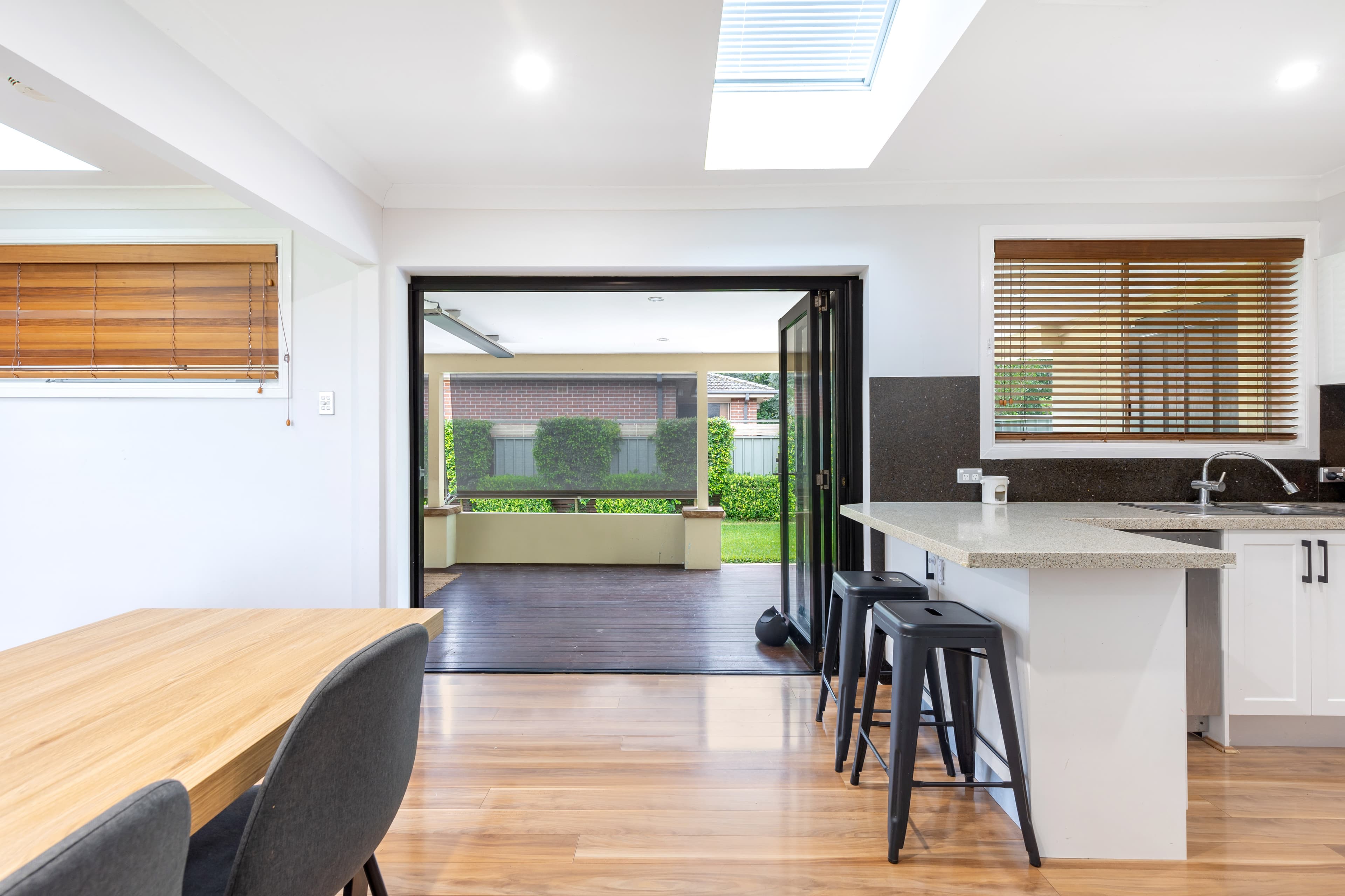 14/8 Brunswick Parade, Ashfield - Thumbnail 5