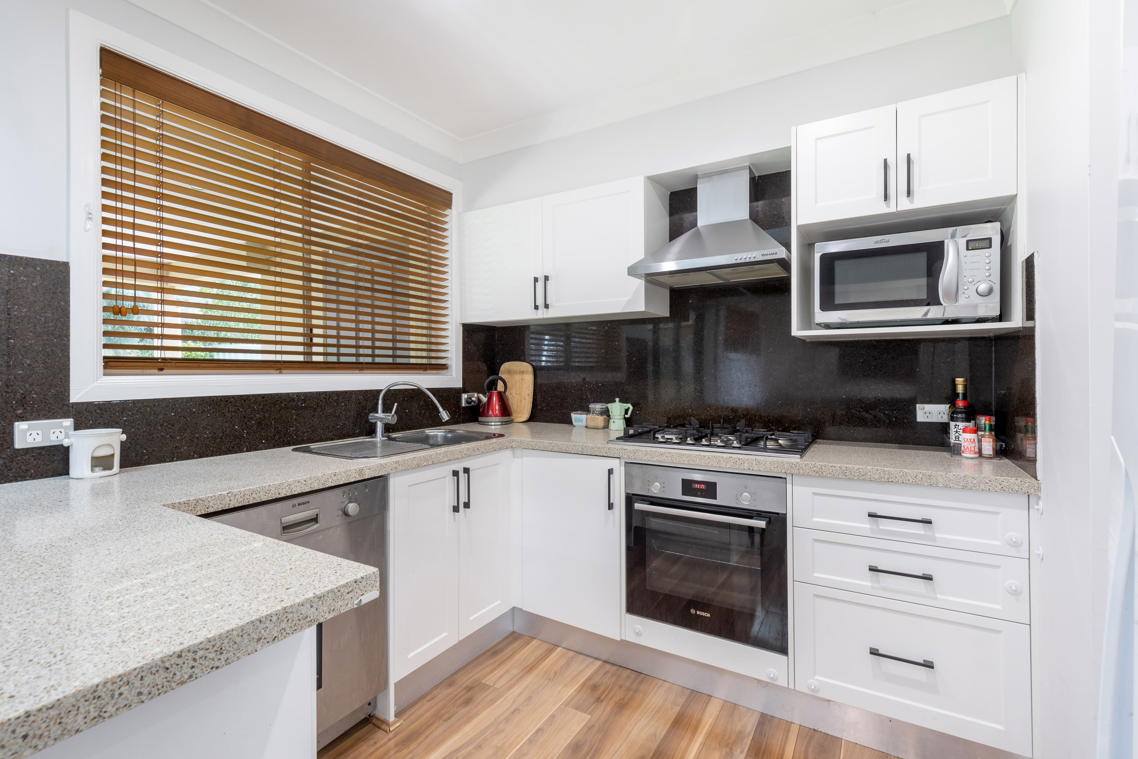 14/8 Brunswick Parade, Ashfield - Thumbnail 4