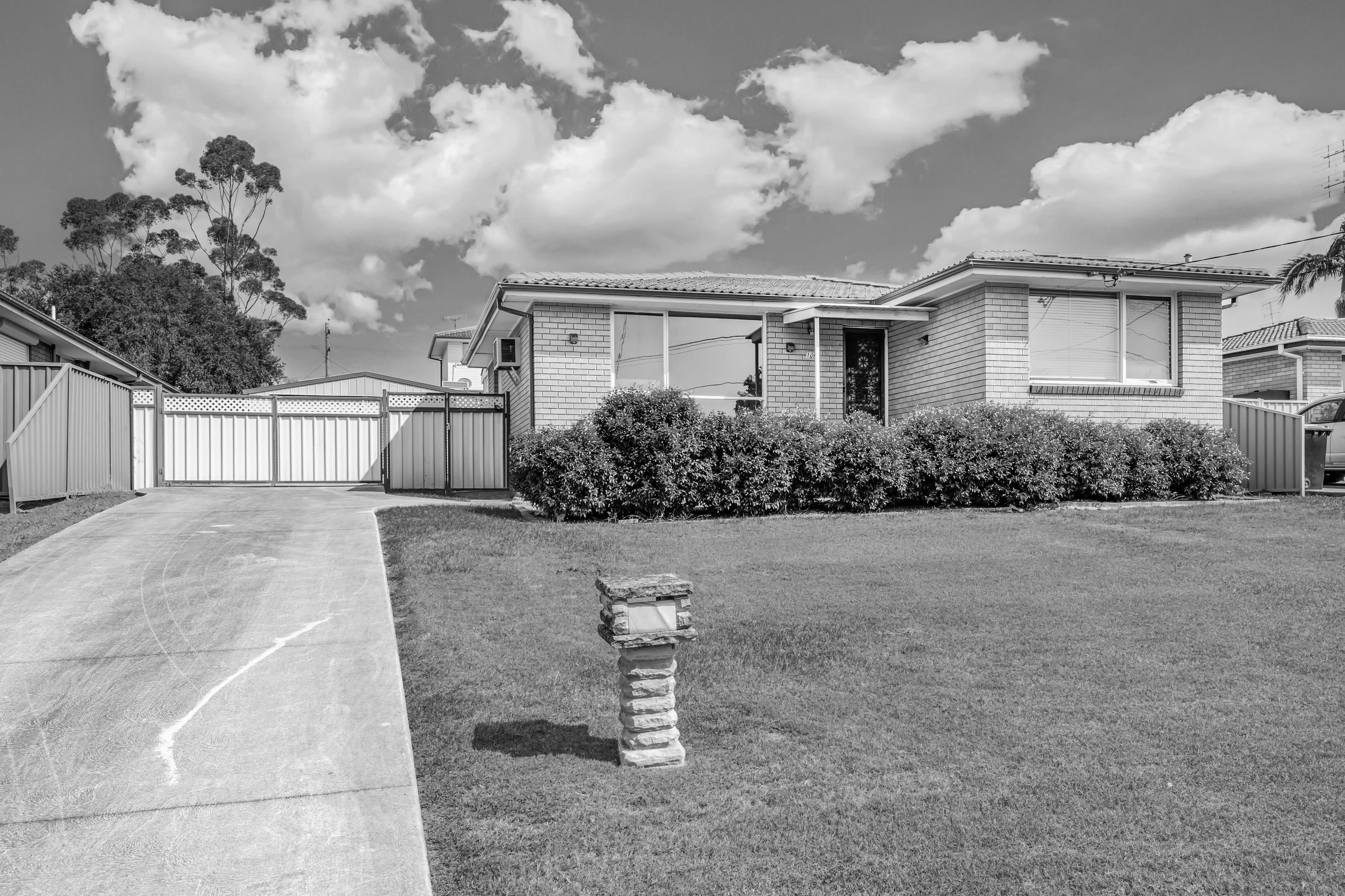 10 Chesterfield Road, SOUTH PENRITH, South Penrith - Image 1