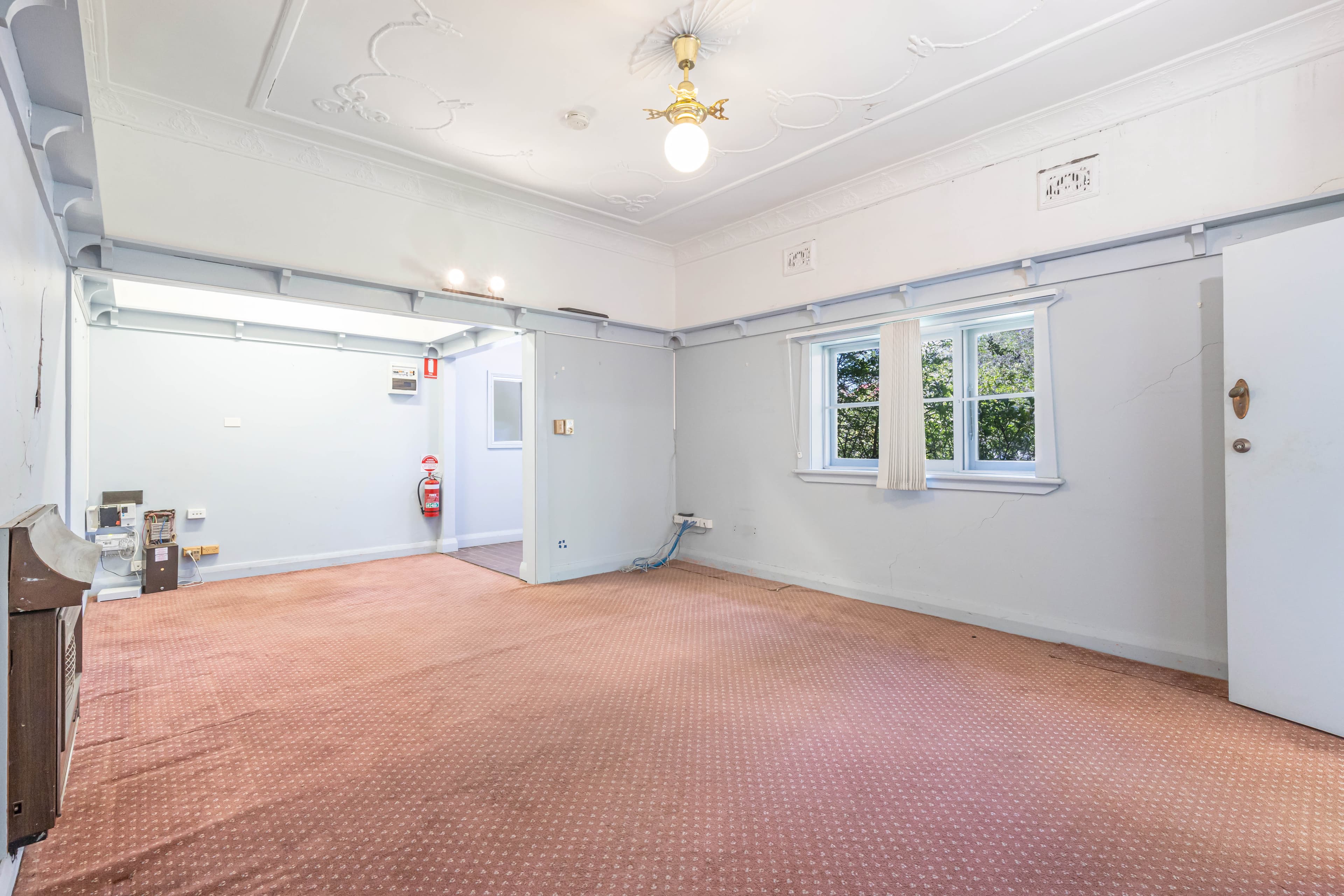 12 Macquarie Avenue, PENRITH, Penrith - Thumbnail 2