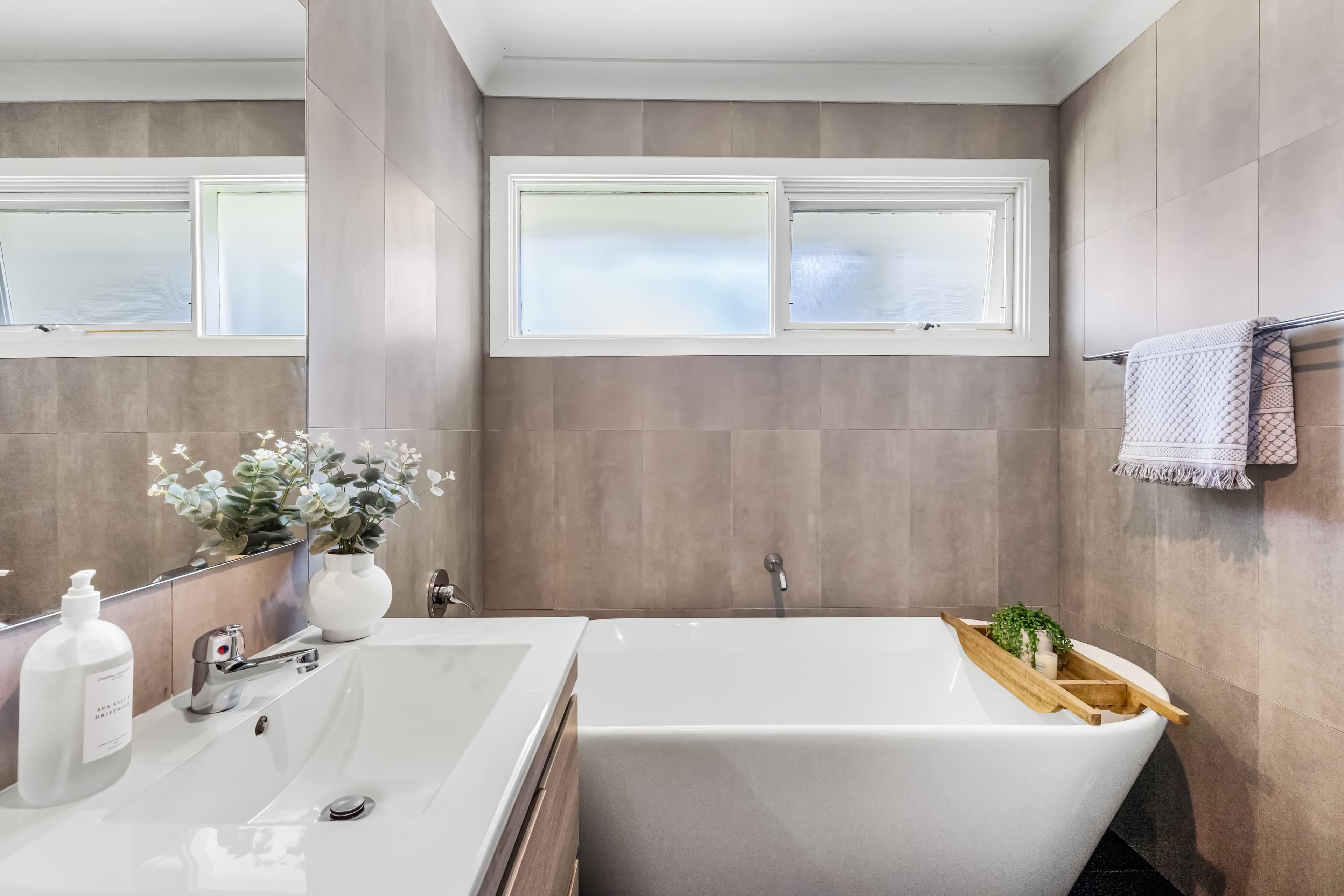 32 Marguerite Avenue, MOUNT RIVERVIEW, Mount Riverview - Thumbnail 7