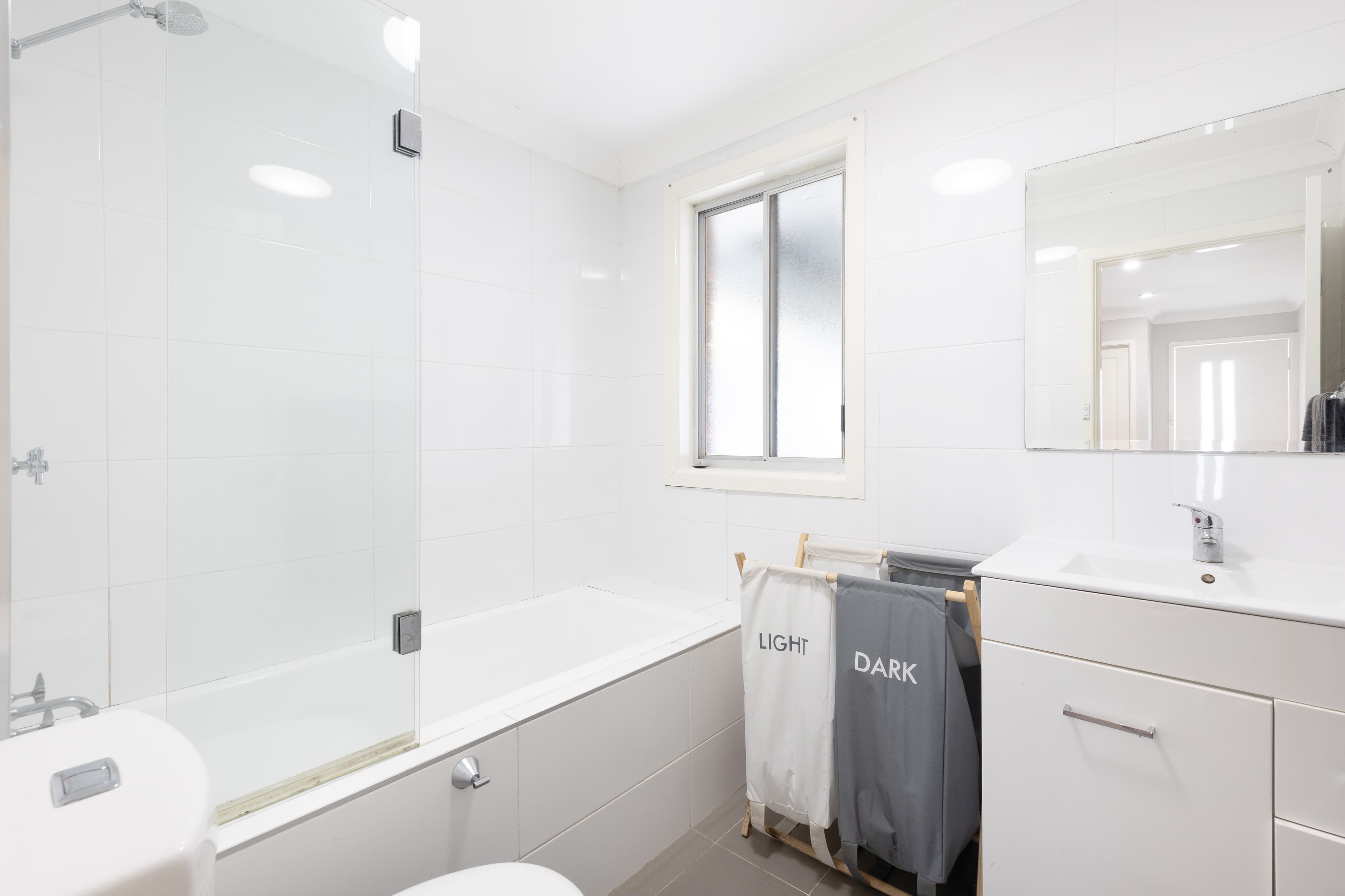 8 & 8A Hoyle Place, SOUTH PENRITH, South Penrith - Thumbnail 5