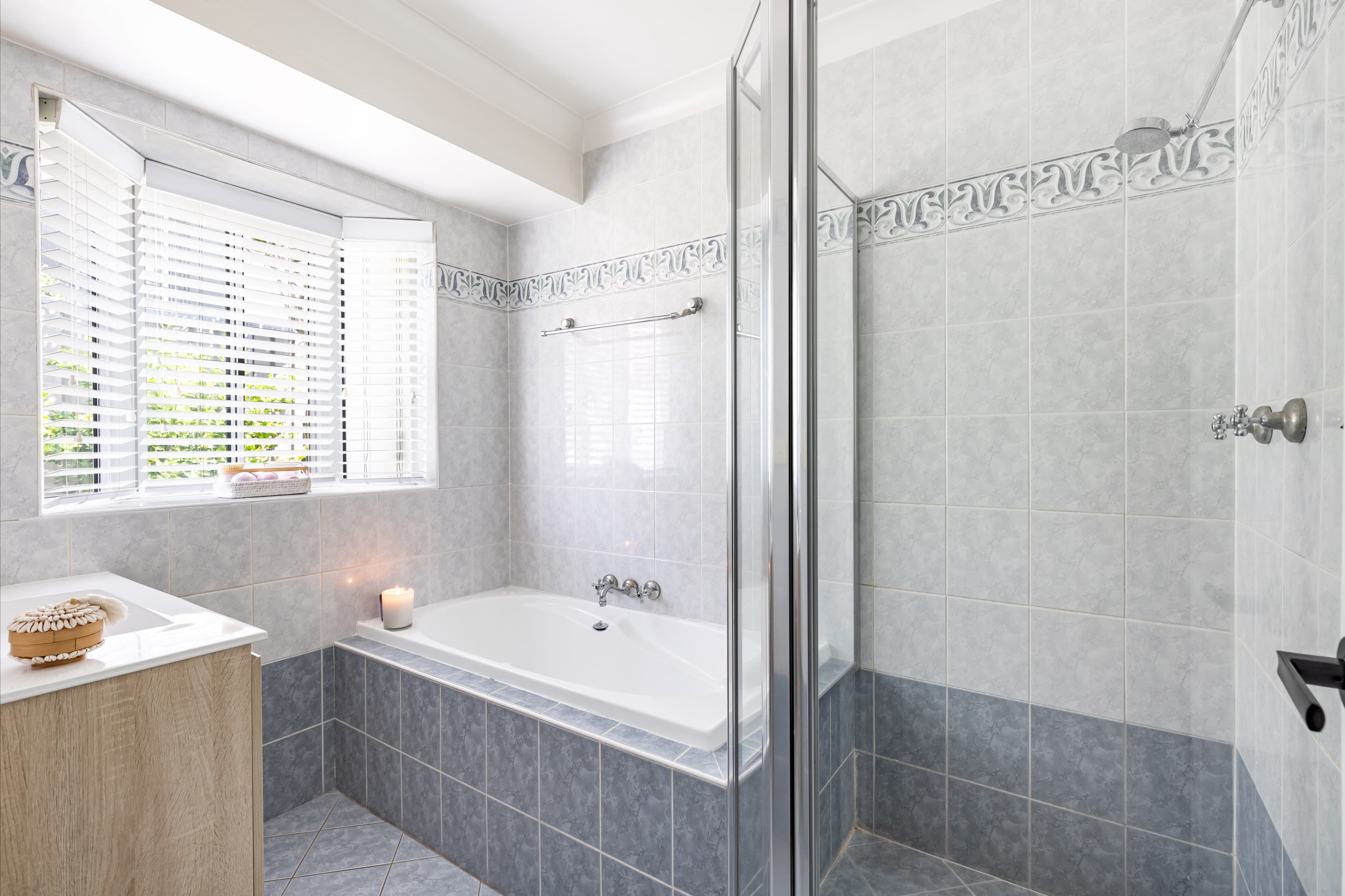 7 Greenhaven Drive, EMU HEIGHTS, Emu Heights - Thumbnail 8